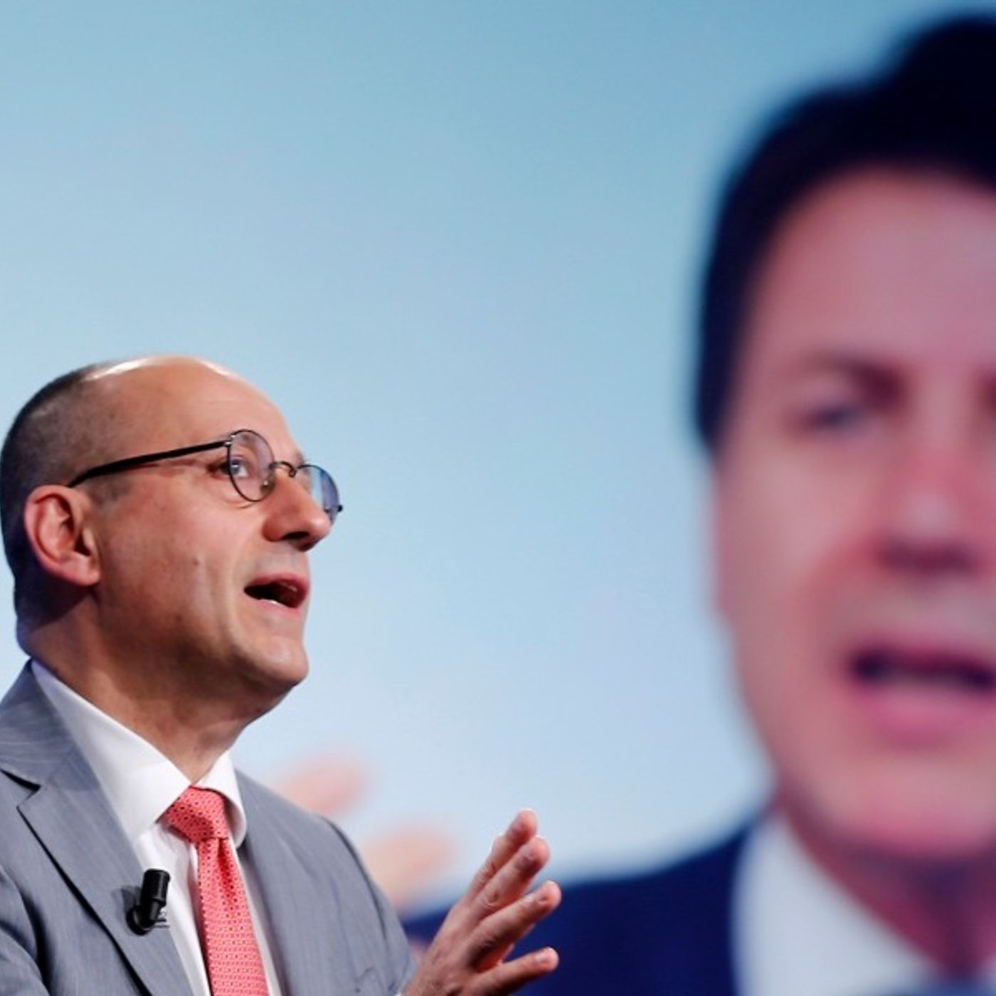 Il Sindaco fuori dal Comune.