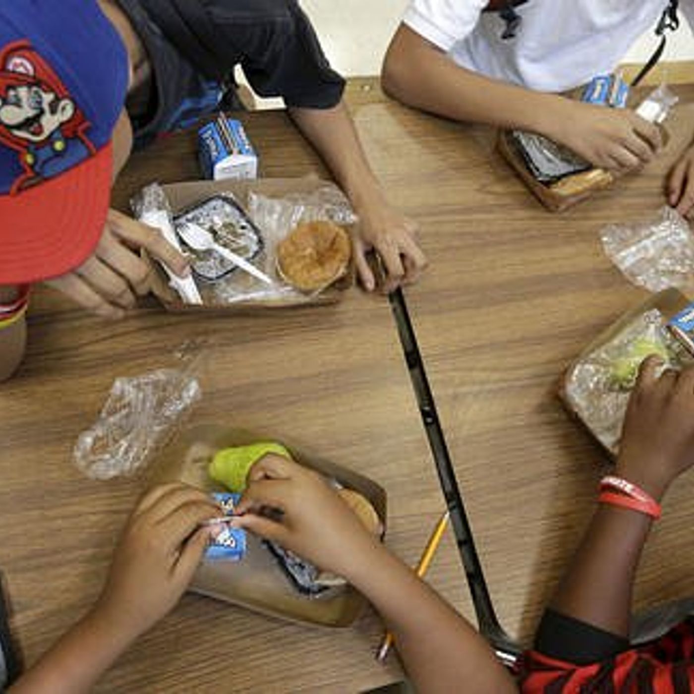 Mendota Elementary extends free meals for all students through 2030 episode artwork