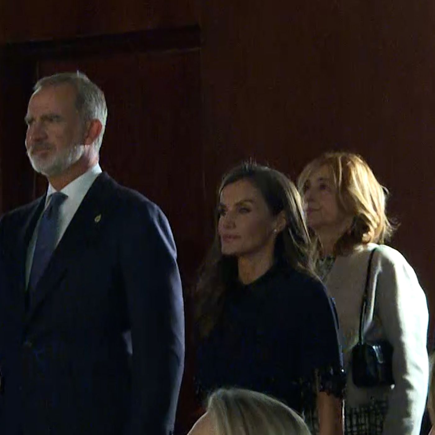 El día en 15 minutos: Del anuncio del Rey a la performance de Junts