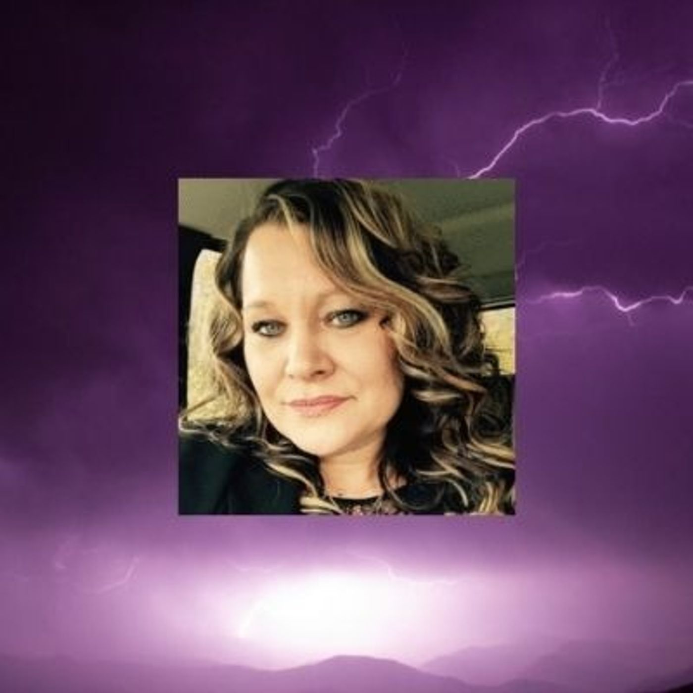 Kristin Lee - Owner of the Bellaire House, The Most Haunted House in America!
