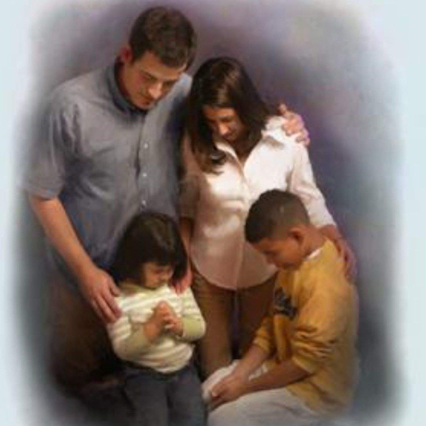 Hablemos de familia podcast artwork