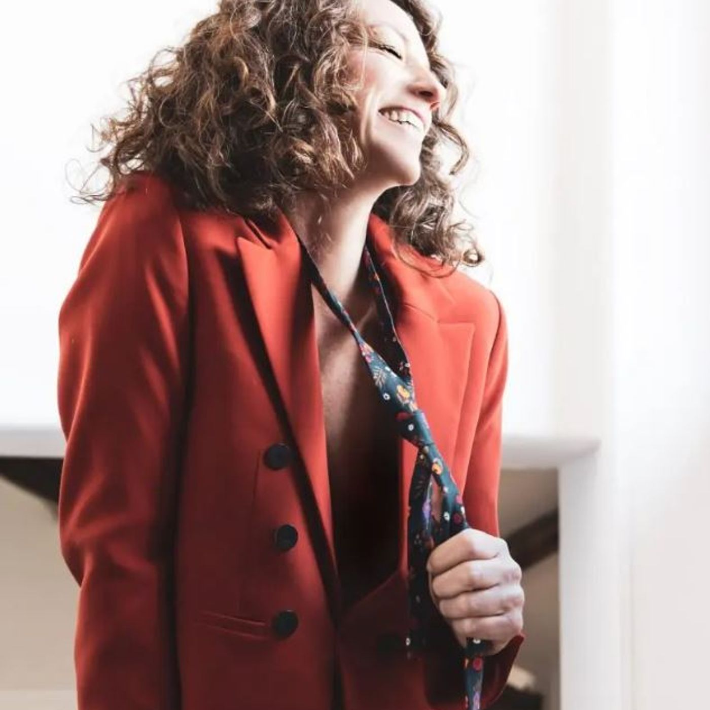 Come se fosse la fine del mondo, il nuovo album di Alice Clarini episode artwork