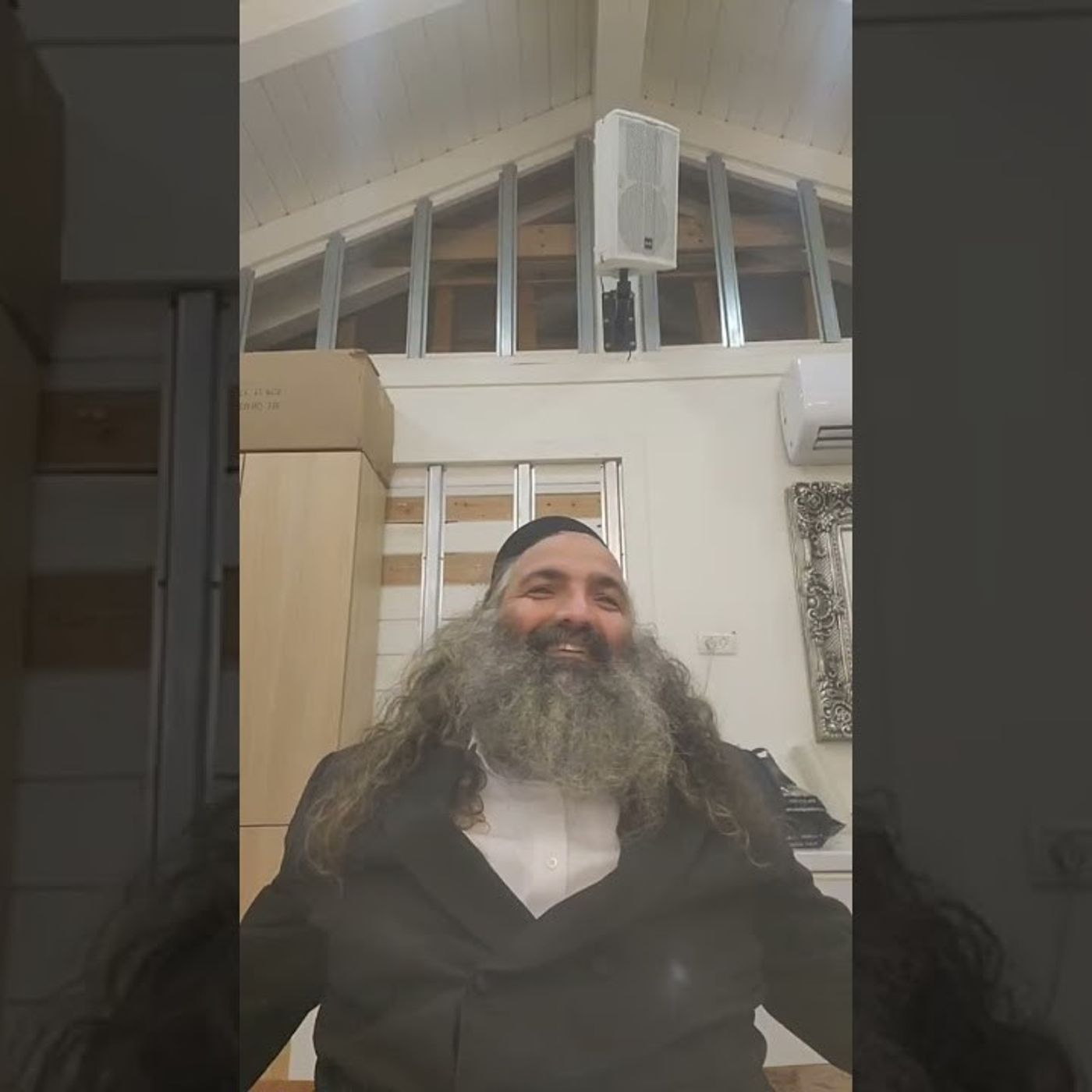 הצדיק רבי דוד ביטון זי''ע שואל את המלאך כמה לגבות על הקמיע episode artwork