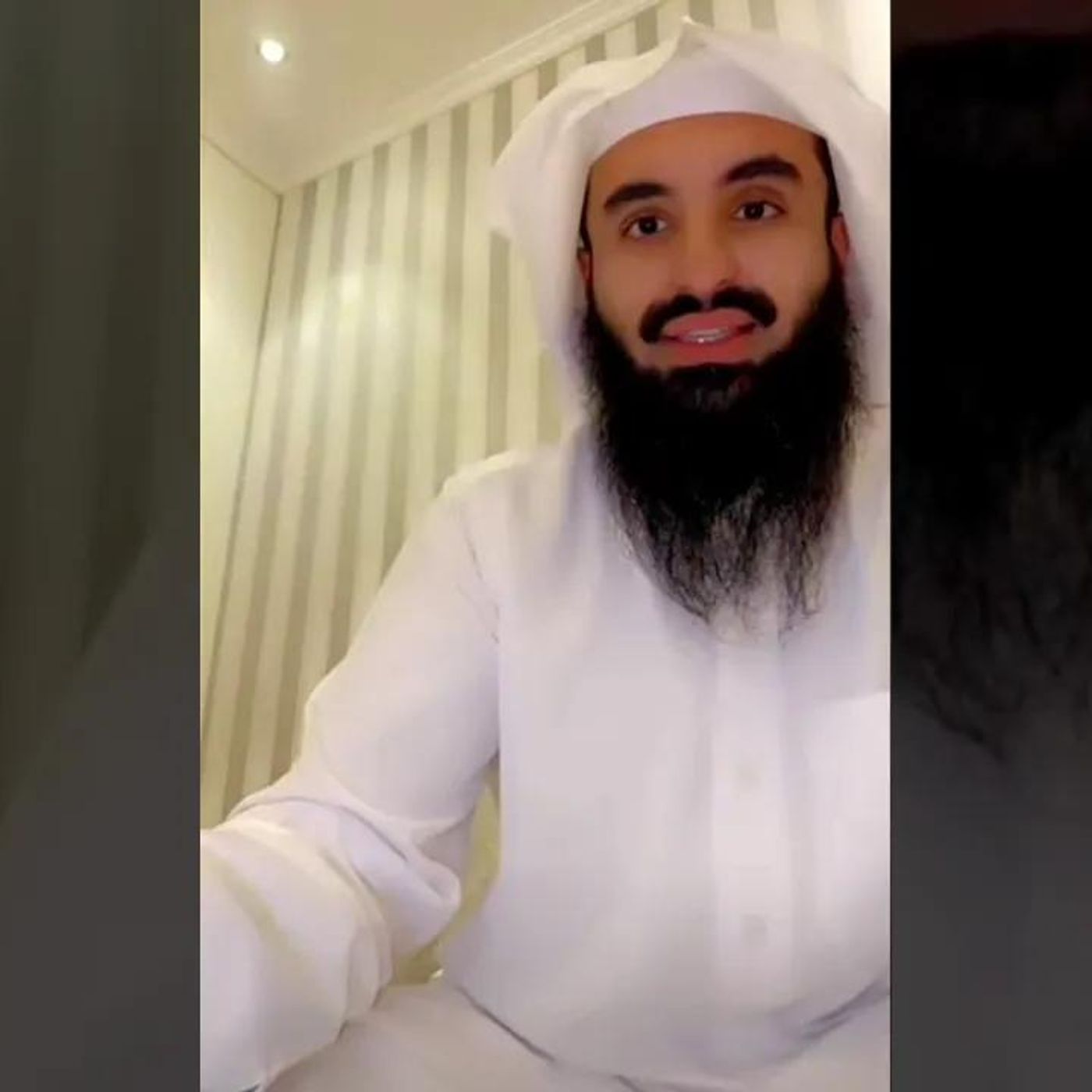 أشوف نفسي أطلع كبدي من معدتي مفتته | الشيخ محمد العجب #دين || @MohmmadAjab episode artwork