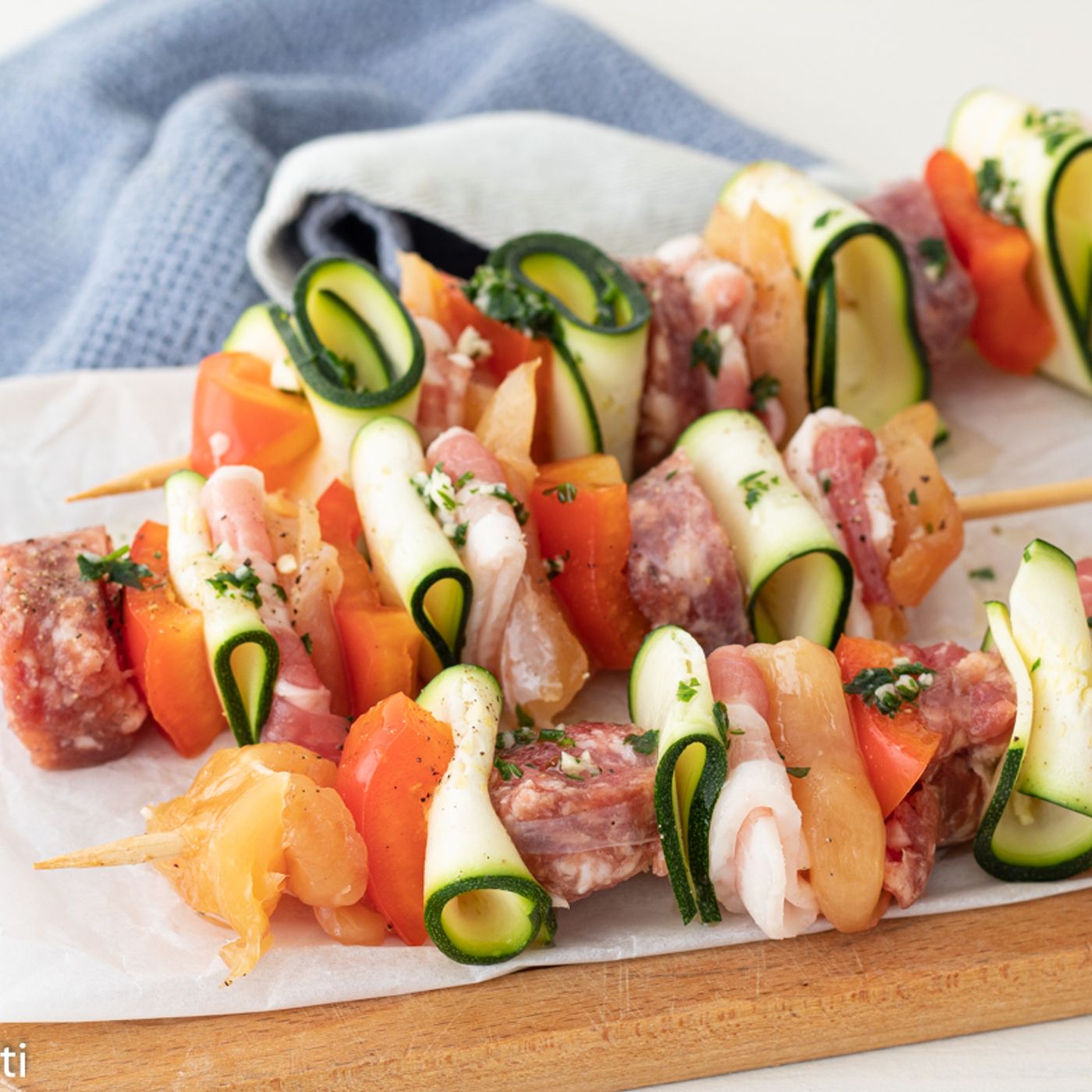 Spiedini di Pollo Zucchine e Pancetta episode artwork
