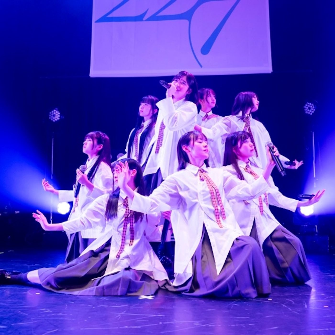 【ライブレポート】22/7、8人の憧れと努力の集大成へ。3期生定期公演＜ナナニジライブ 2026＞閉幕 episode artwork