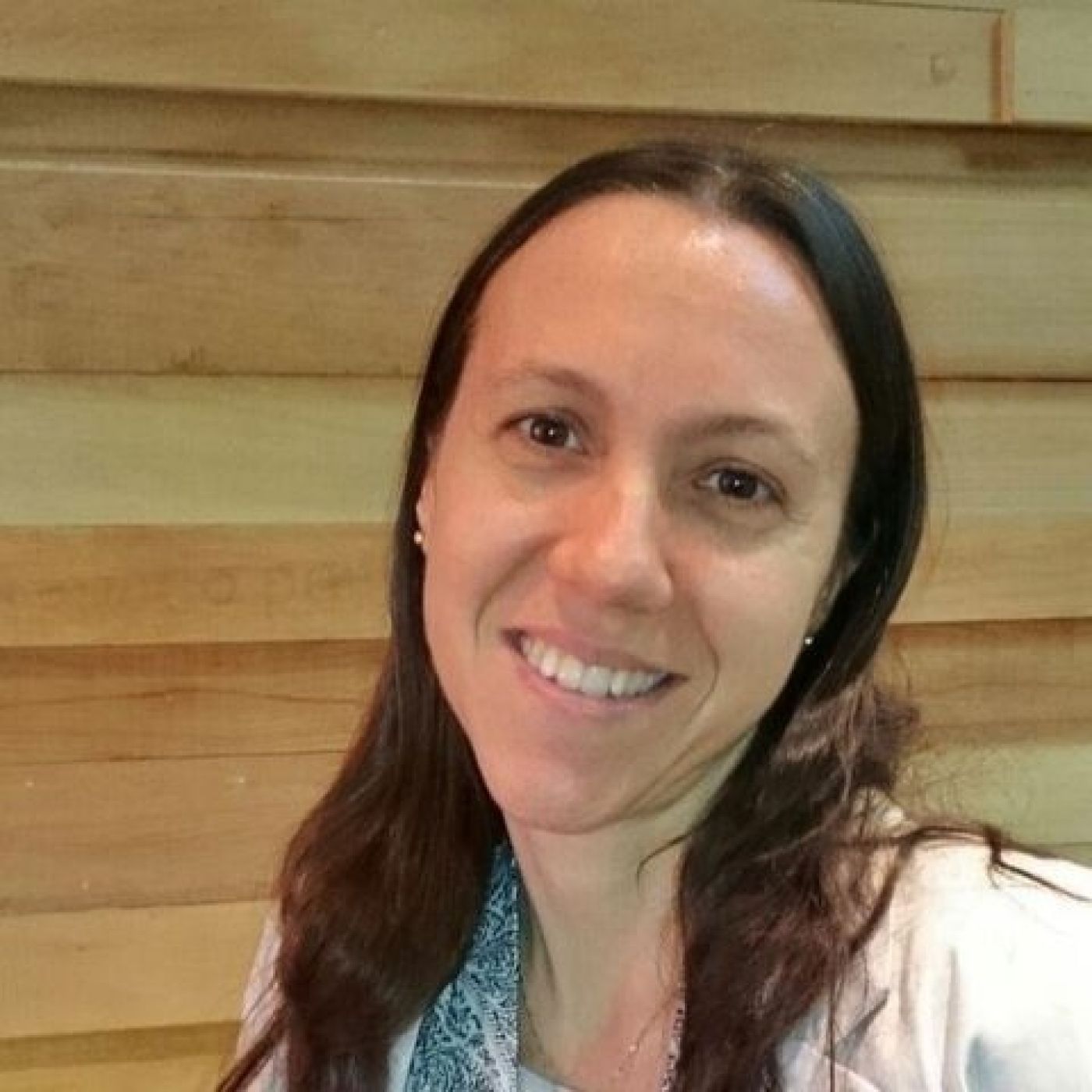 Alejandra de Dona (Nutricionista Integrante del Departamento de Información Nutricional de Mastellone Hnos) Campo Minado