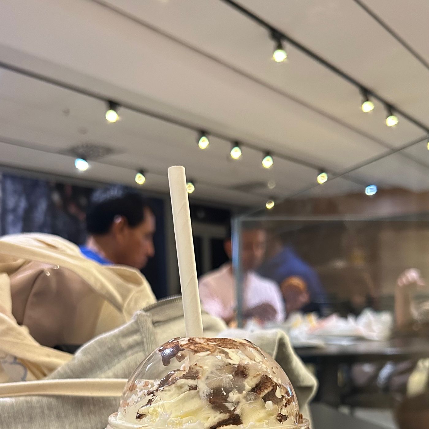 GLACE AU CHOCOLAT podcast artwork
