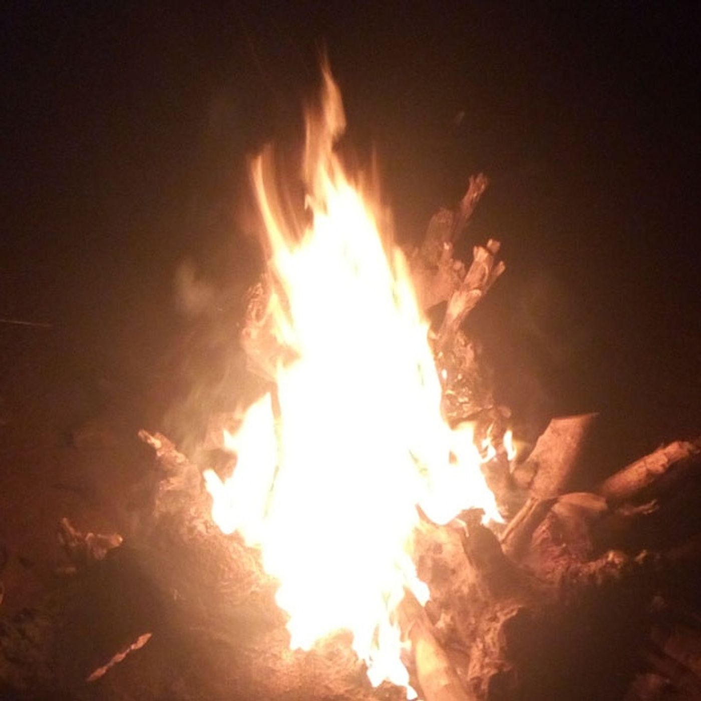 Les risques de l’utilisation du feu de bois ou charbon comme chauffage episode artwork