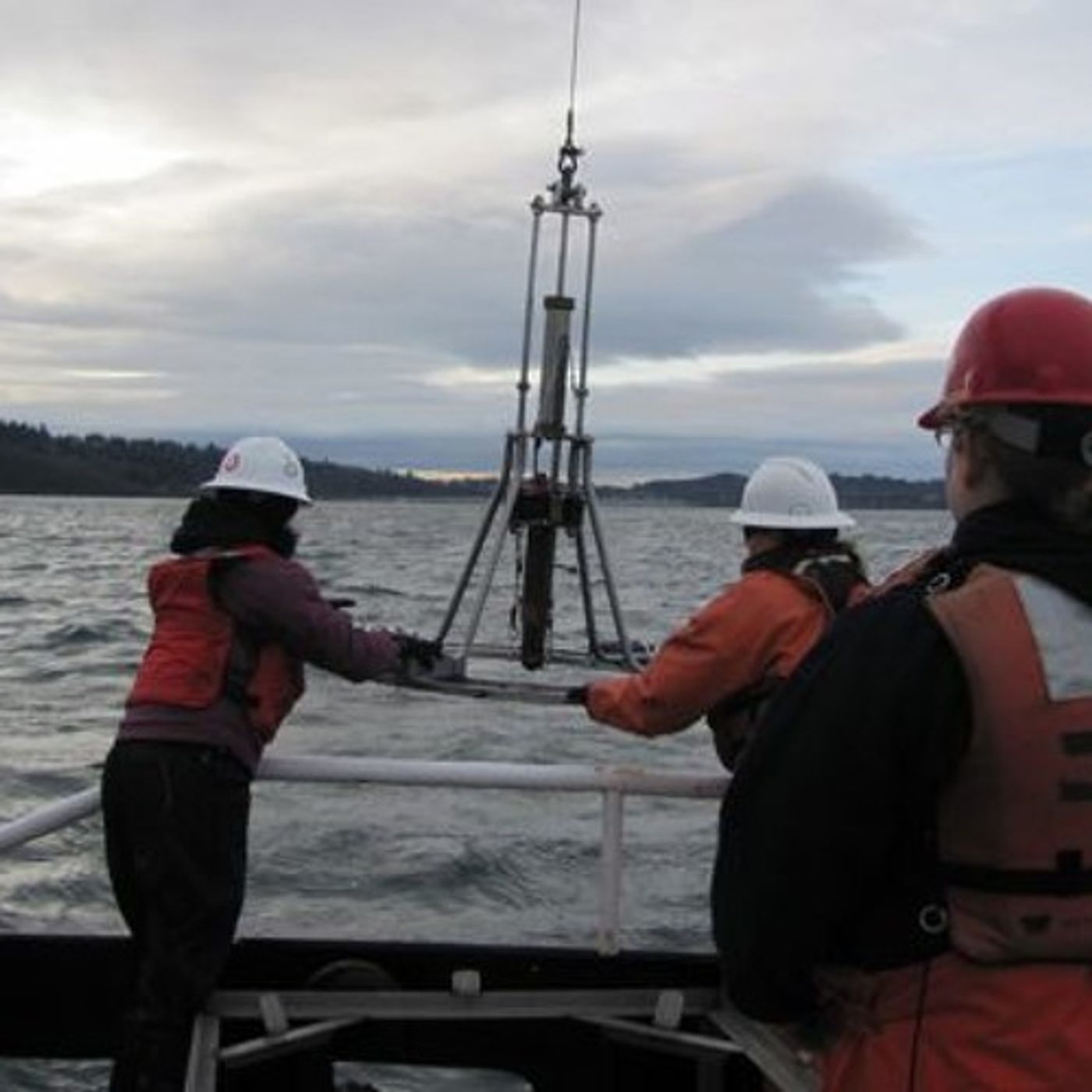 Cruising Puget Sound For Toxic Algae Hot Spots episode artwork