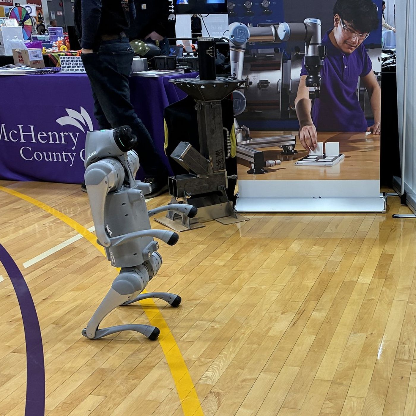 McHenry County College’s Middle School Career Quest opens young kids’ minds to future careers episode artwork