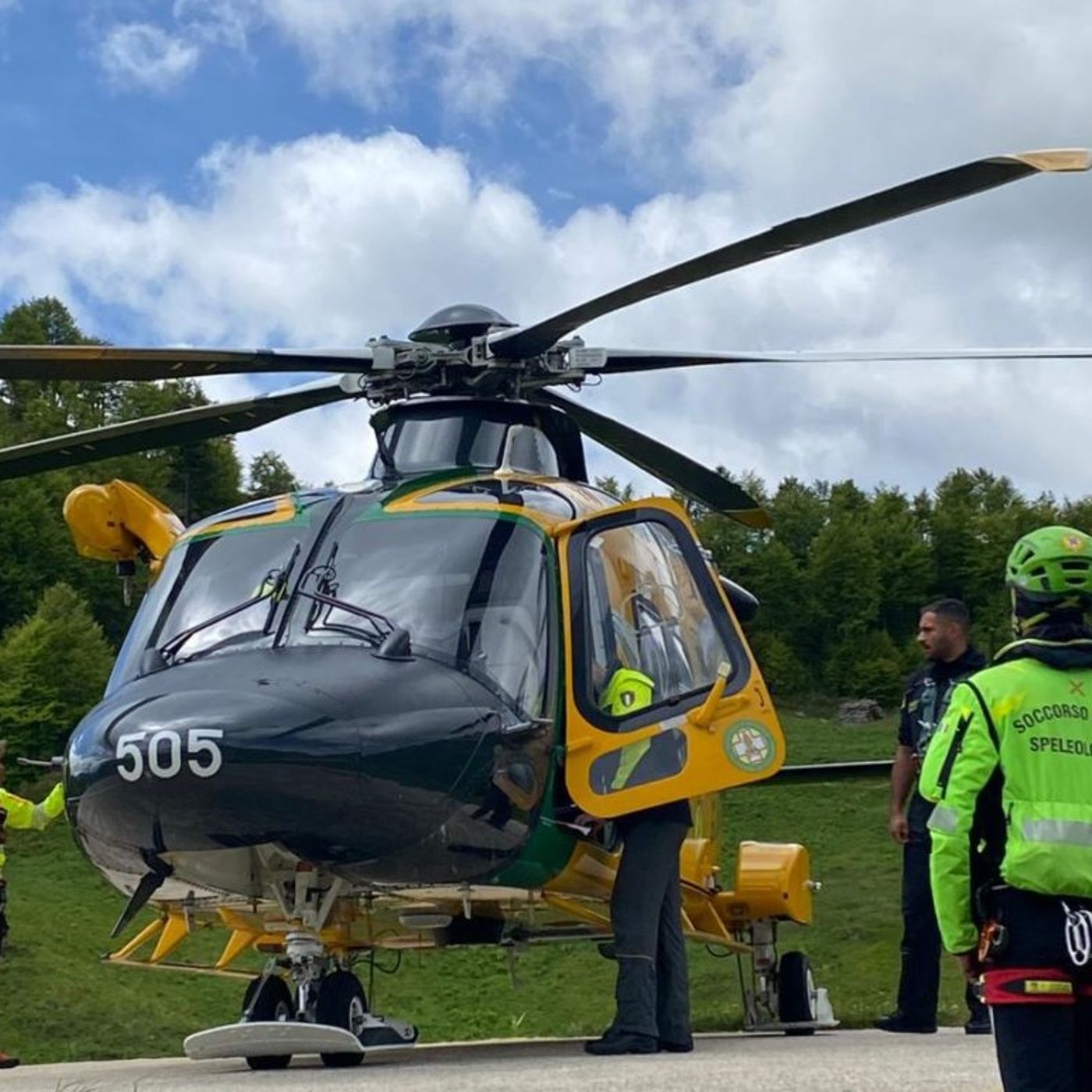 Lascia l’auto al rifugio Campogrosso e scompare: in corso le ricerche di un uomo