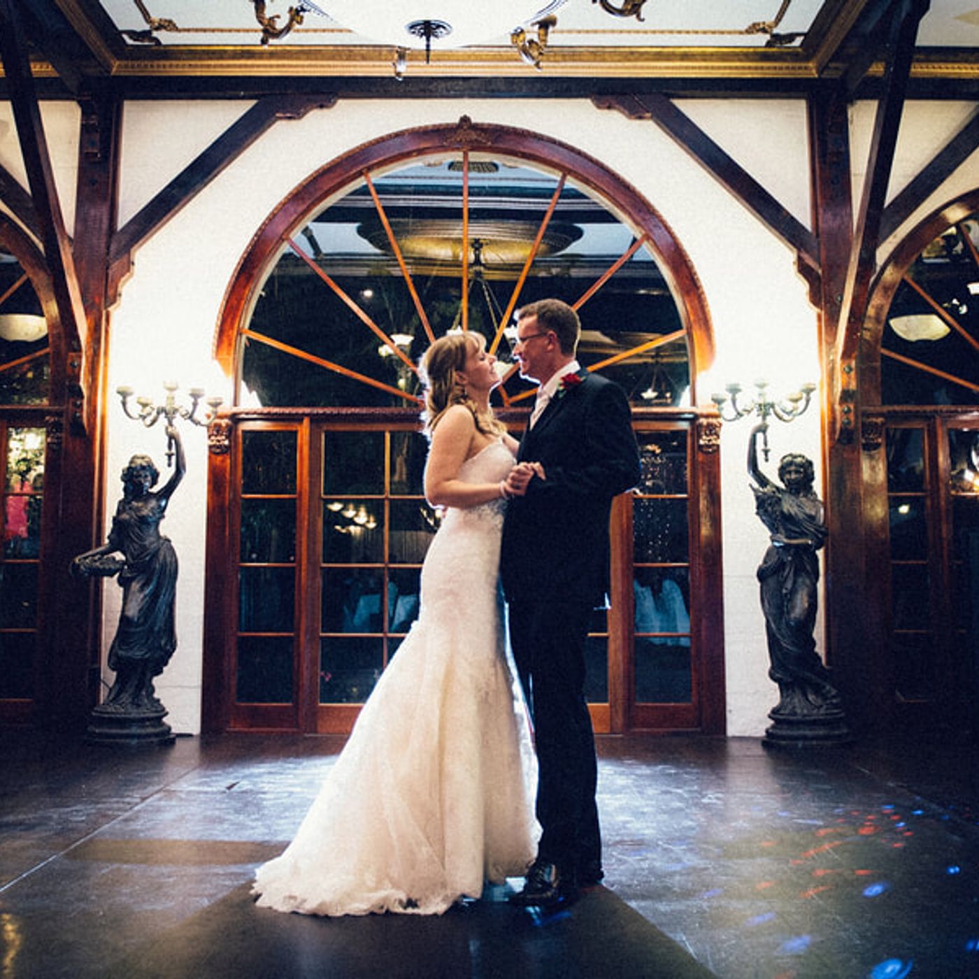 Live Music vs DJ: What Works Best for Your Auckland Wedding Reception? episode artwork