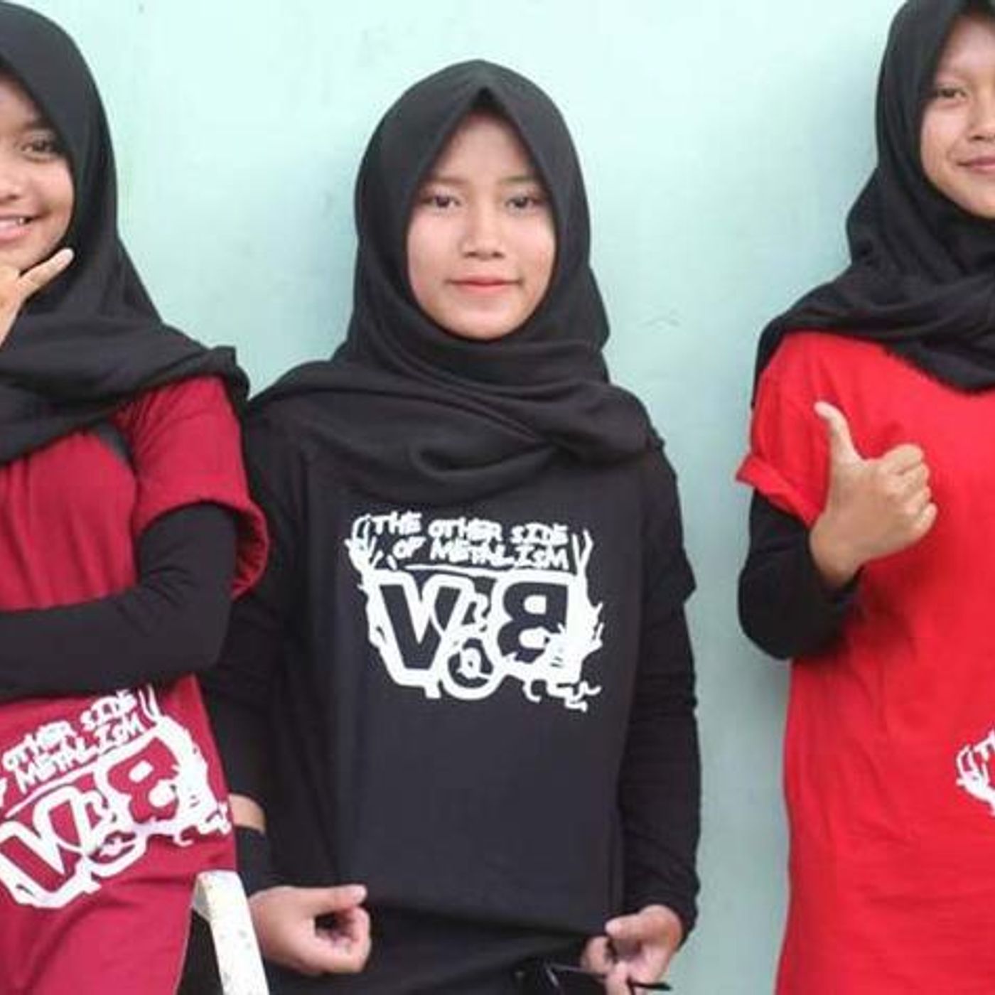 Baceprot? Muslim Female Headbanger Band In Hijabs episode artwork