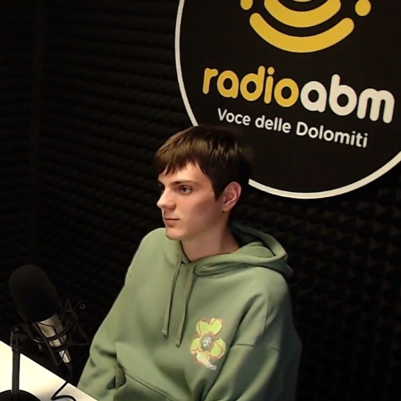 Ernestina dalla fine del mondo... a Belluno. Intervista a Danilo Fiabane episode artwork