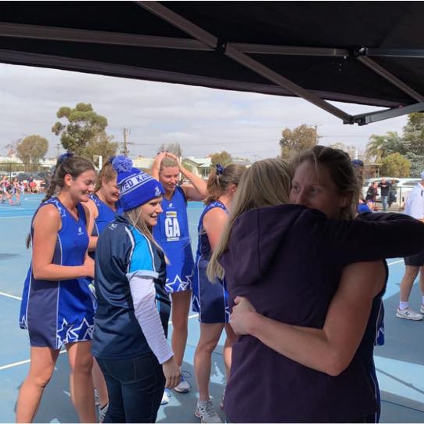 'Head Kanga' Caitlin Vine unpacks the latest Sunraysia netball action on the Flow Friday Sports Show episode artwork