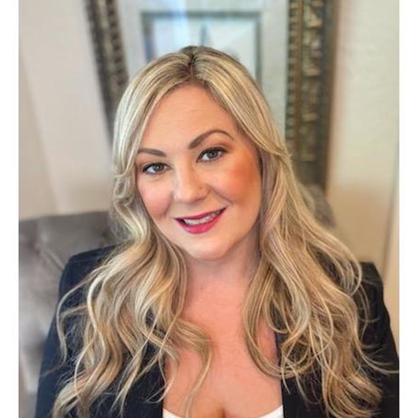 Lucid Libertarian w/ Lori-ann