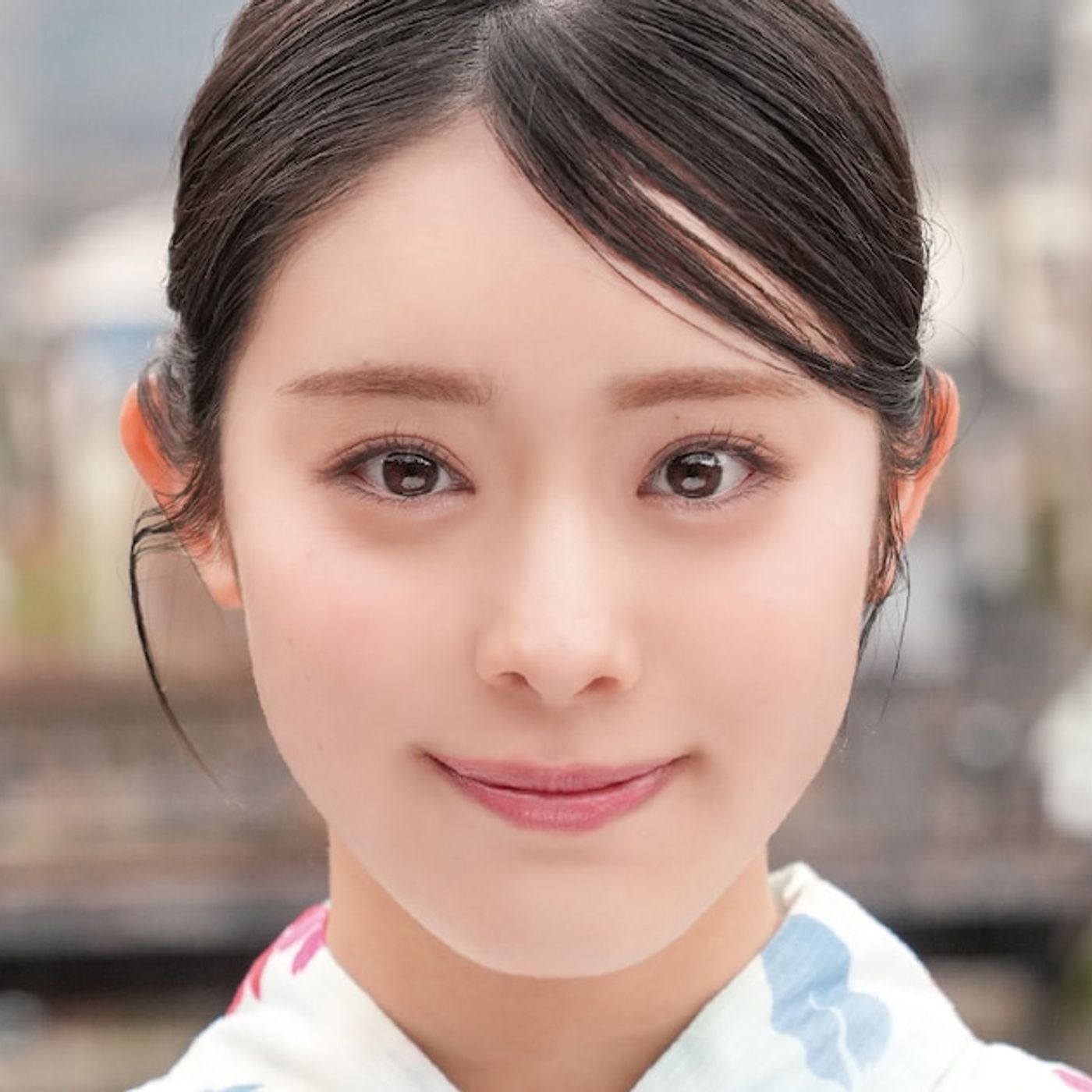 えびちゅう風見和香の写真集「和ぐころ」表紙は温泉街でパシャリ - 音楽ナタリー episode artwork