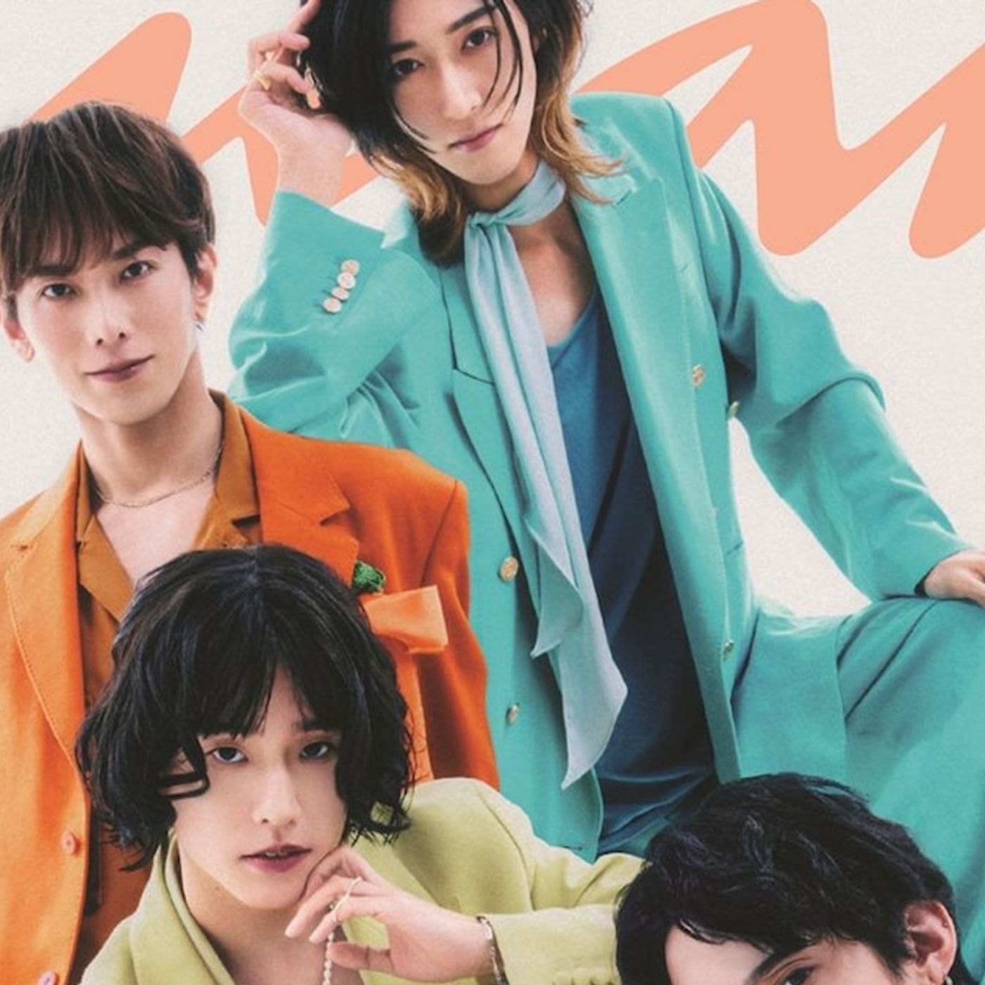 モナキを「anan」が撮るとこうなる、名もなき花こそ美しい　特別付録はバチいけ☆シール - 音楽ナタリー episode artwork