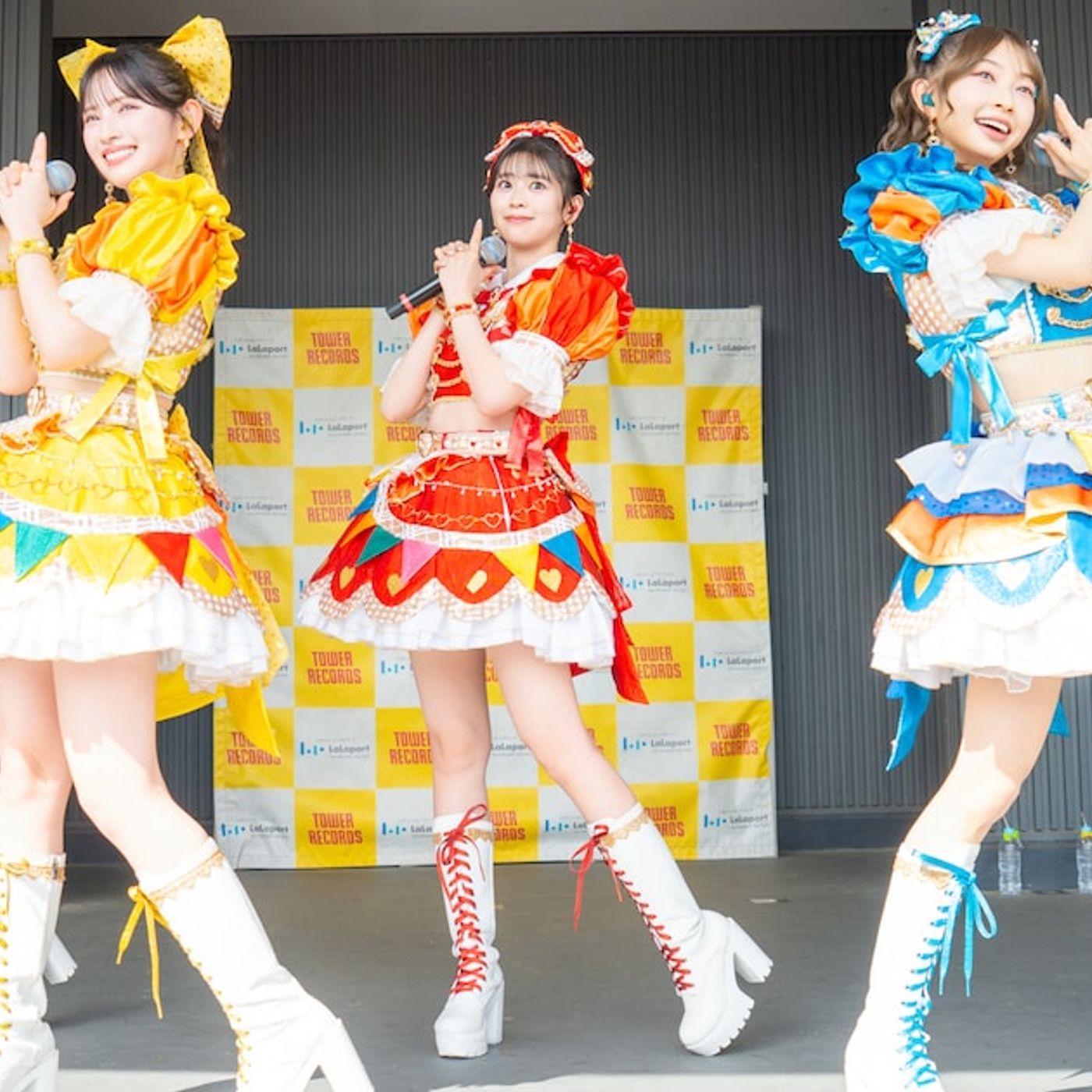 超ときめき♡宣伝部、ららぽーと立川立飛に登場！まばゆい日差しの下で「どりーむじゃんぼ！」披露（ライブレポート / 写真19枚） - 音楽ナタリー episode artwork