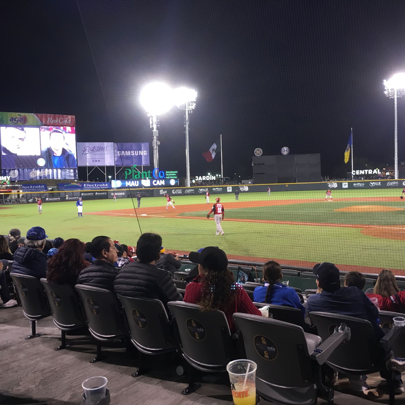 Victoria para Charros de Jalisco 8 a 4 sobre Venados