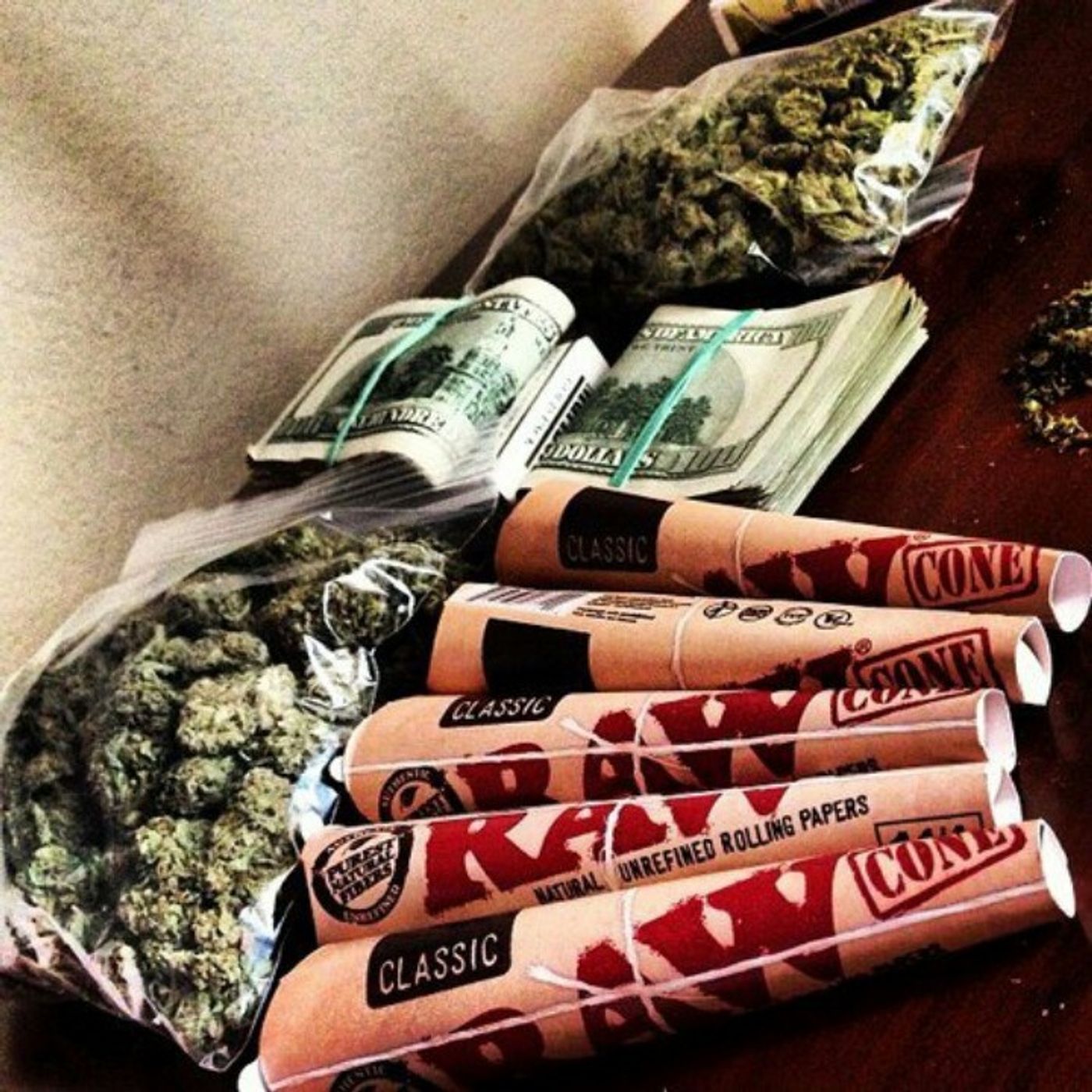 weed money power !󾓣󾓵󾔉󾓝󾓢 episode artwork