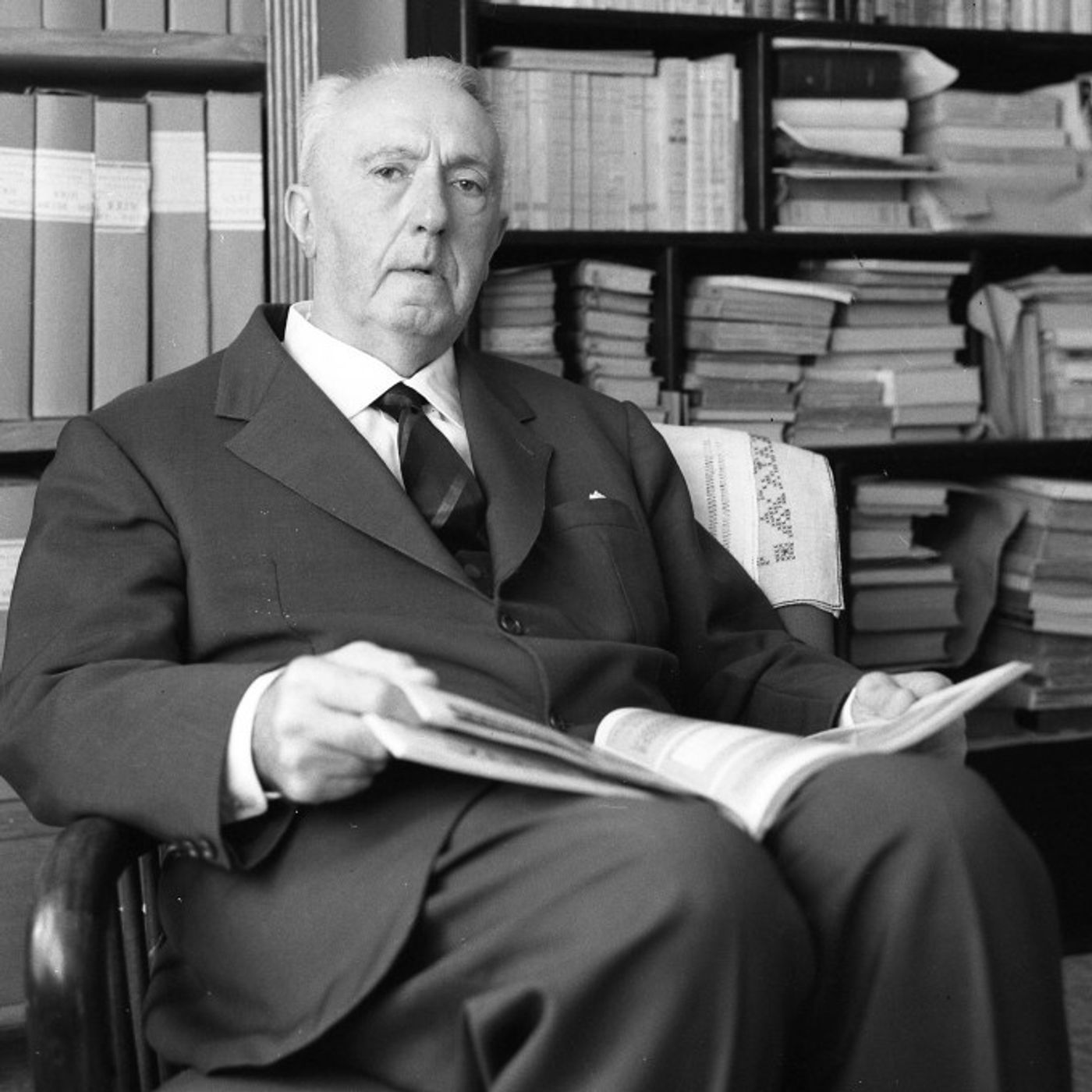 Quer pasticciaccio brutto de via Merulana di Carlo Emilio Gadda: trama, analisi e personaggi