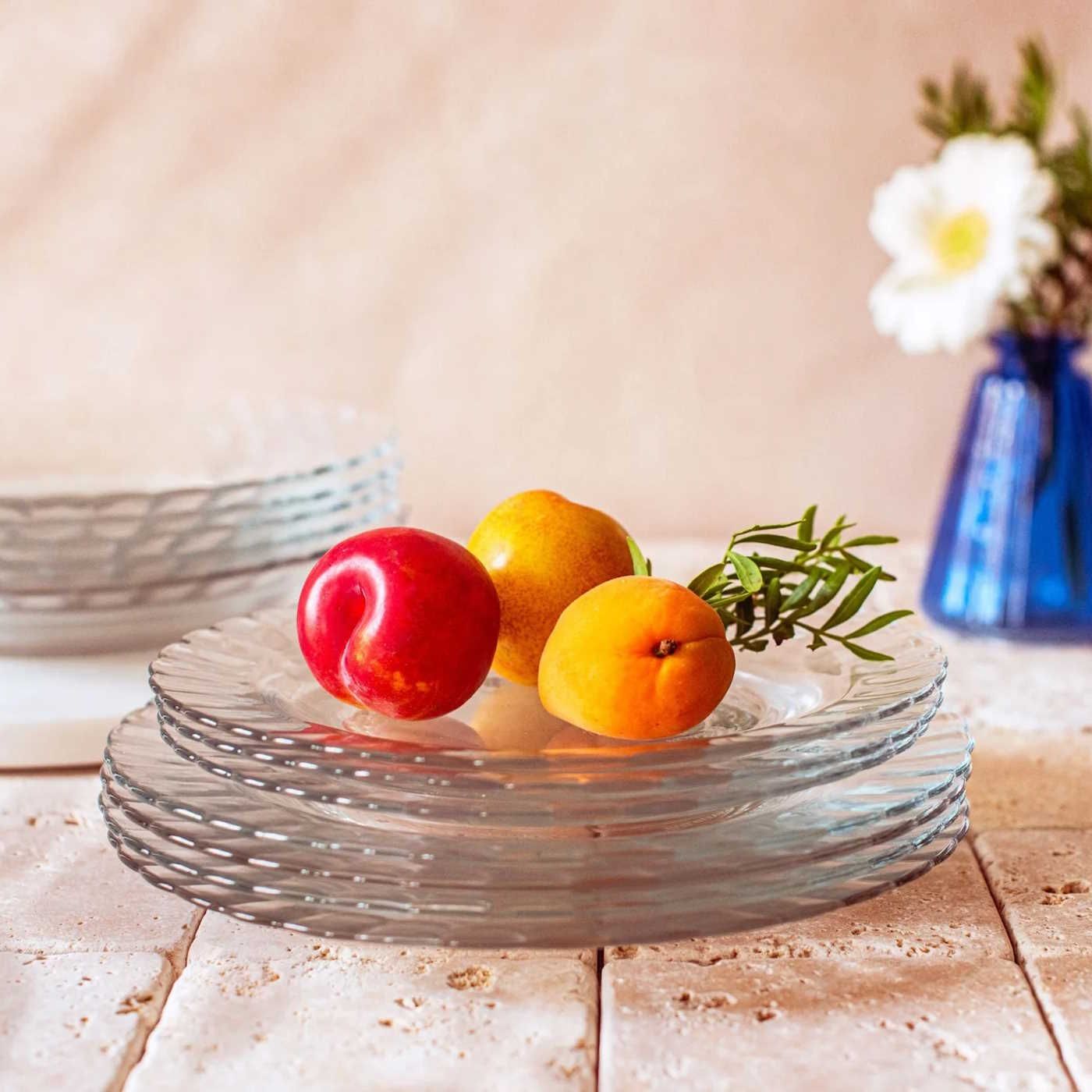 Auge y caída de Duralex: la nostálgica vajilla irrompible está otra vez al borde de la quiebra