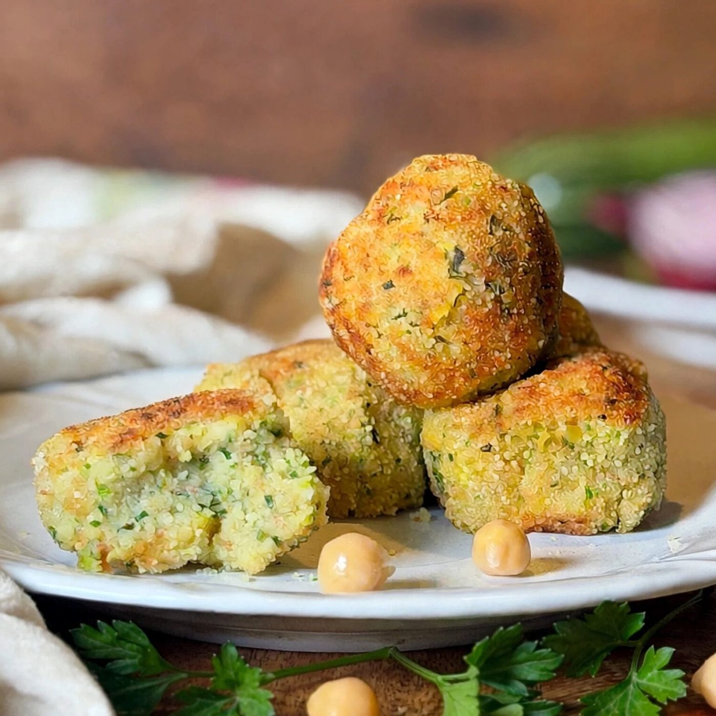 Polpette di ceci e zucchine: il trucco per averle morbide dentro e dorate fuori episode artwork