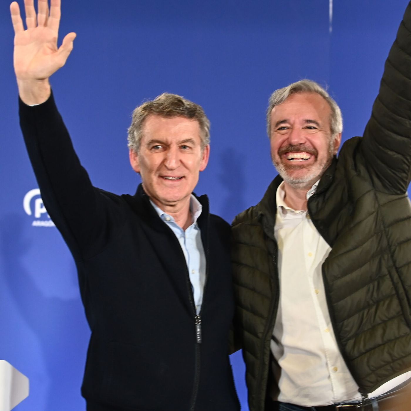 Federico a las 7: Aragón gira a la derecha y la izquierda se hunde