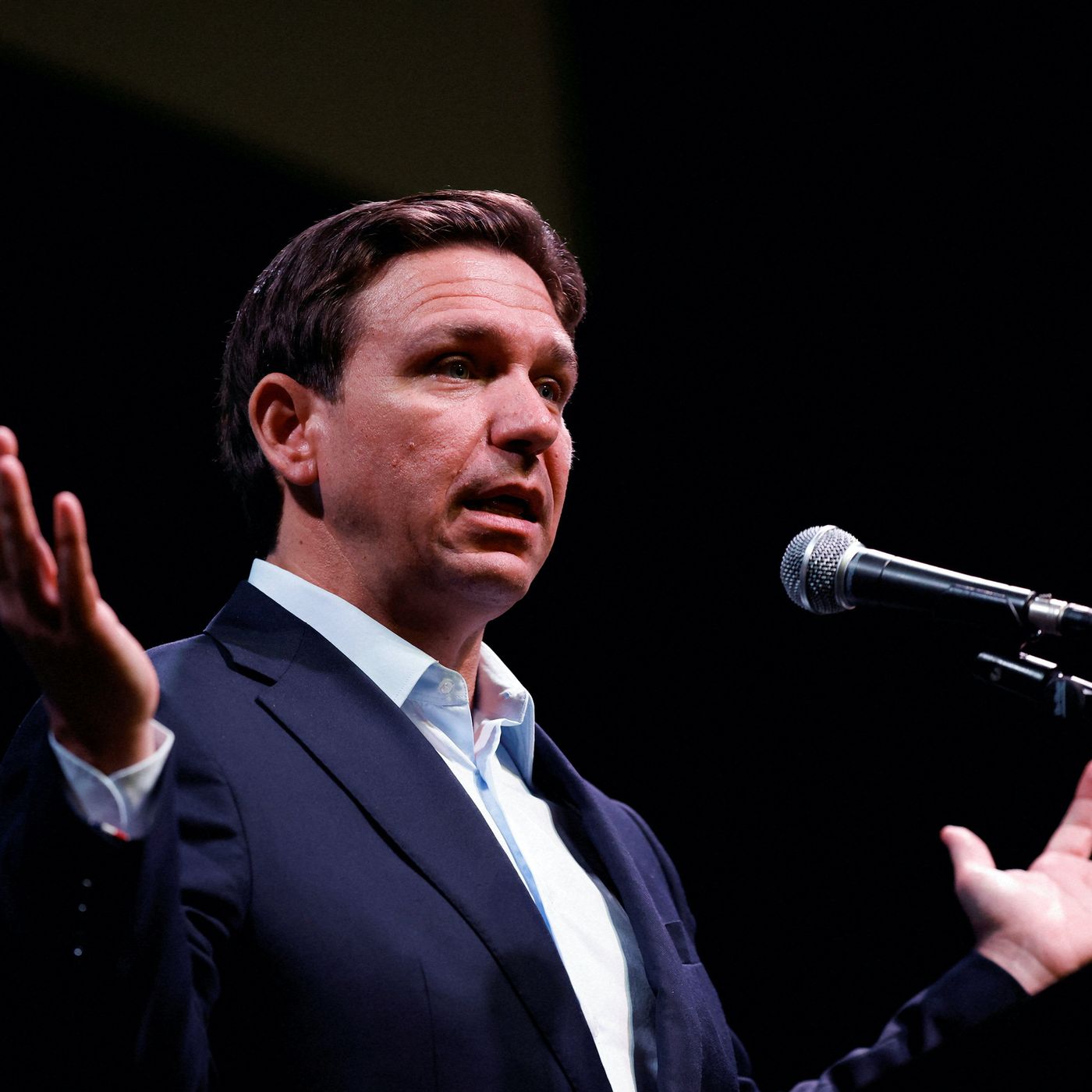 DDD 276: DeSantis not supporting Isreal as much as he states + Headlines