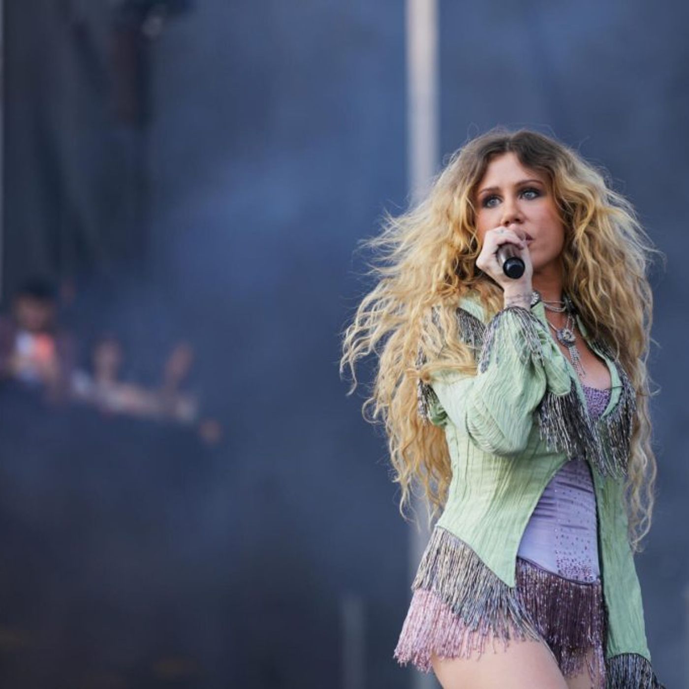 Slayyyter Announces New Single ‘BRAND NEW CHANEL$’ After Debuting It on Tour
