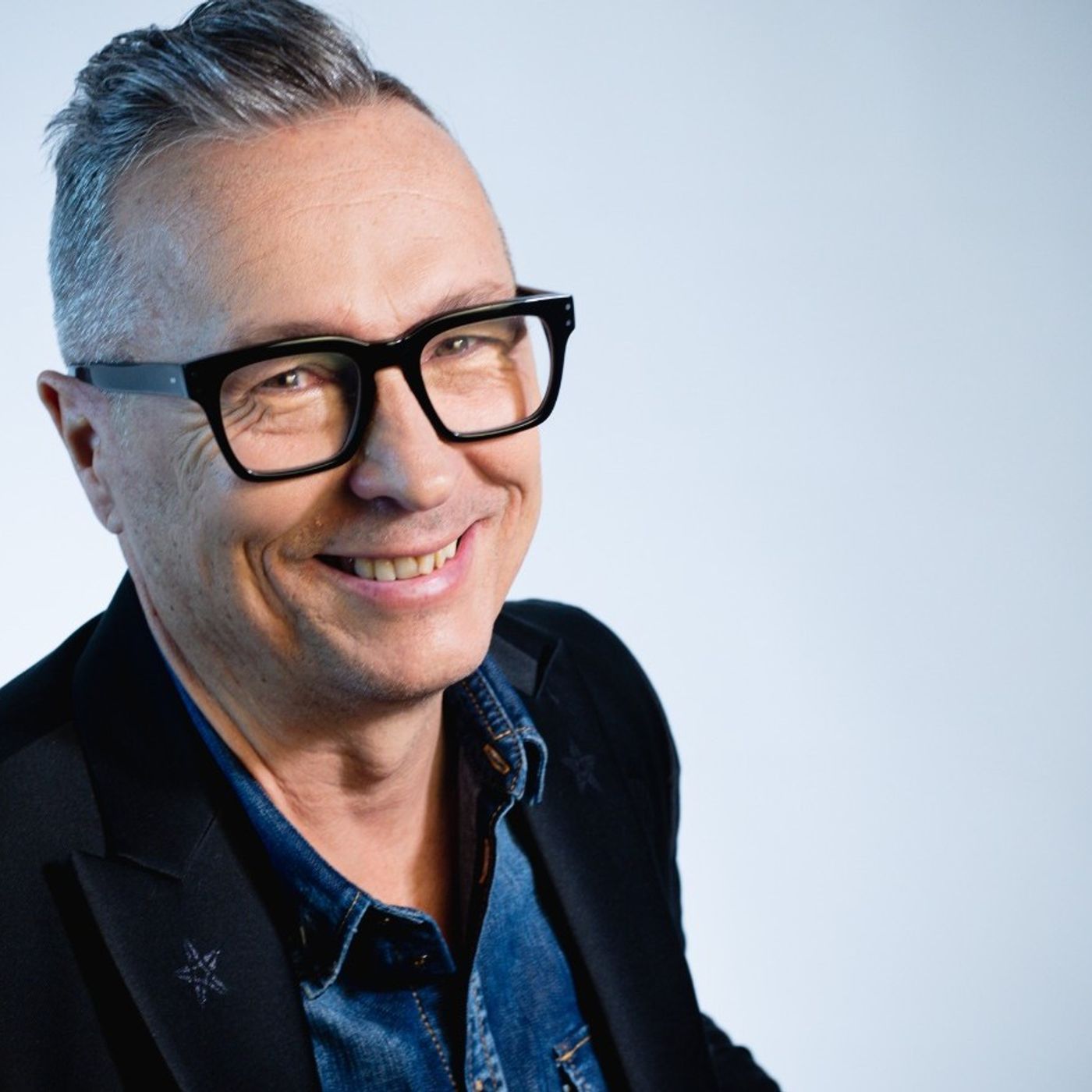 Paolo Belli: «lo spettacolo sarà pieno di disavventure dei musicisti» episode artwork