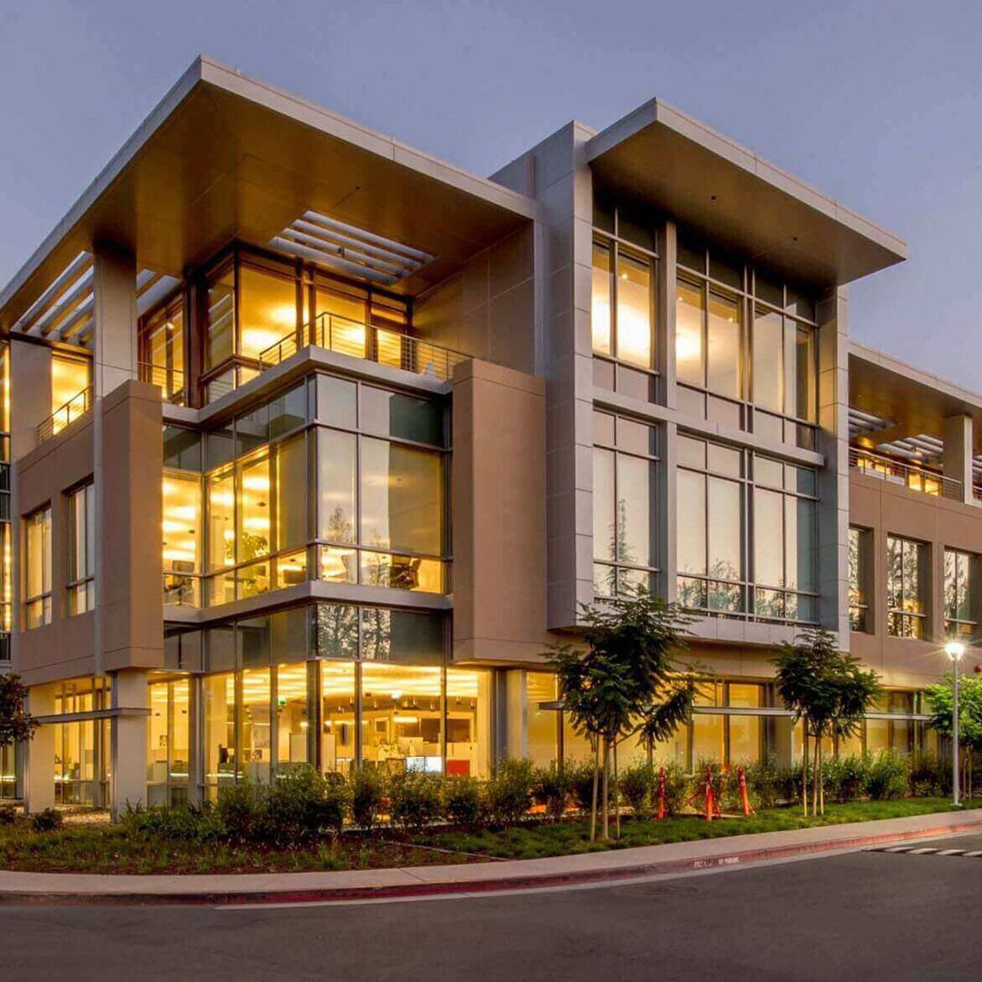 Top Real Estate Consulting Firms in Indi podcast artwork
