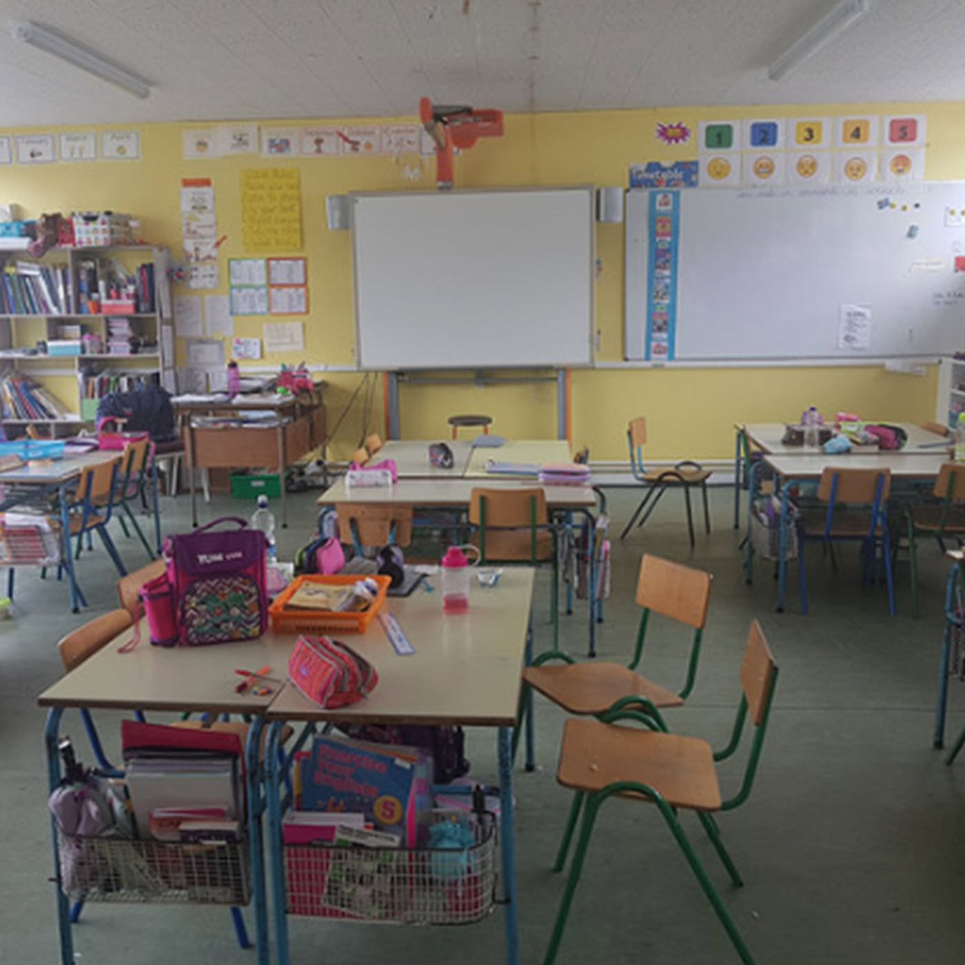 Classroom session about artefacts episode artwork