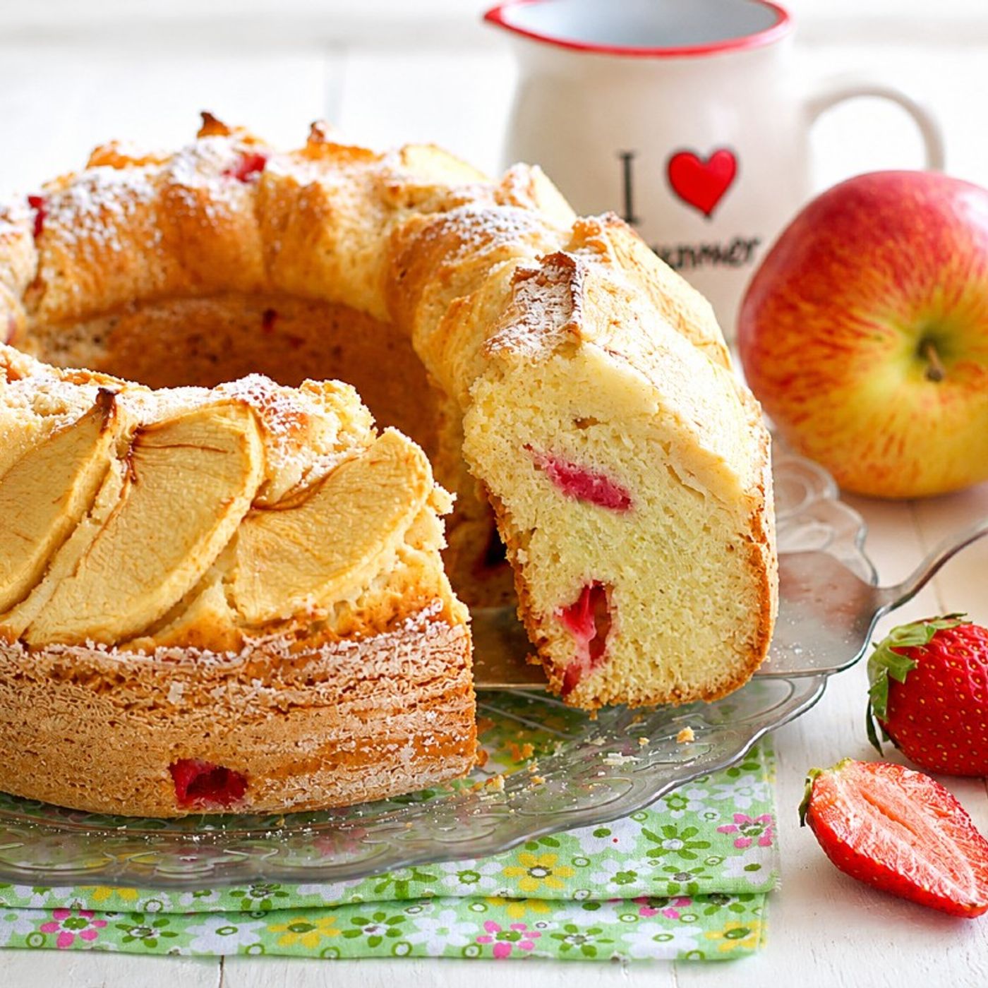 Ciambella con Mele e Fragole "Dolce Soffice e Profumato" episode artwork