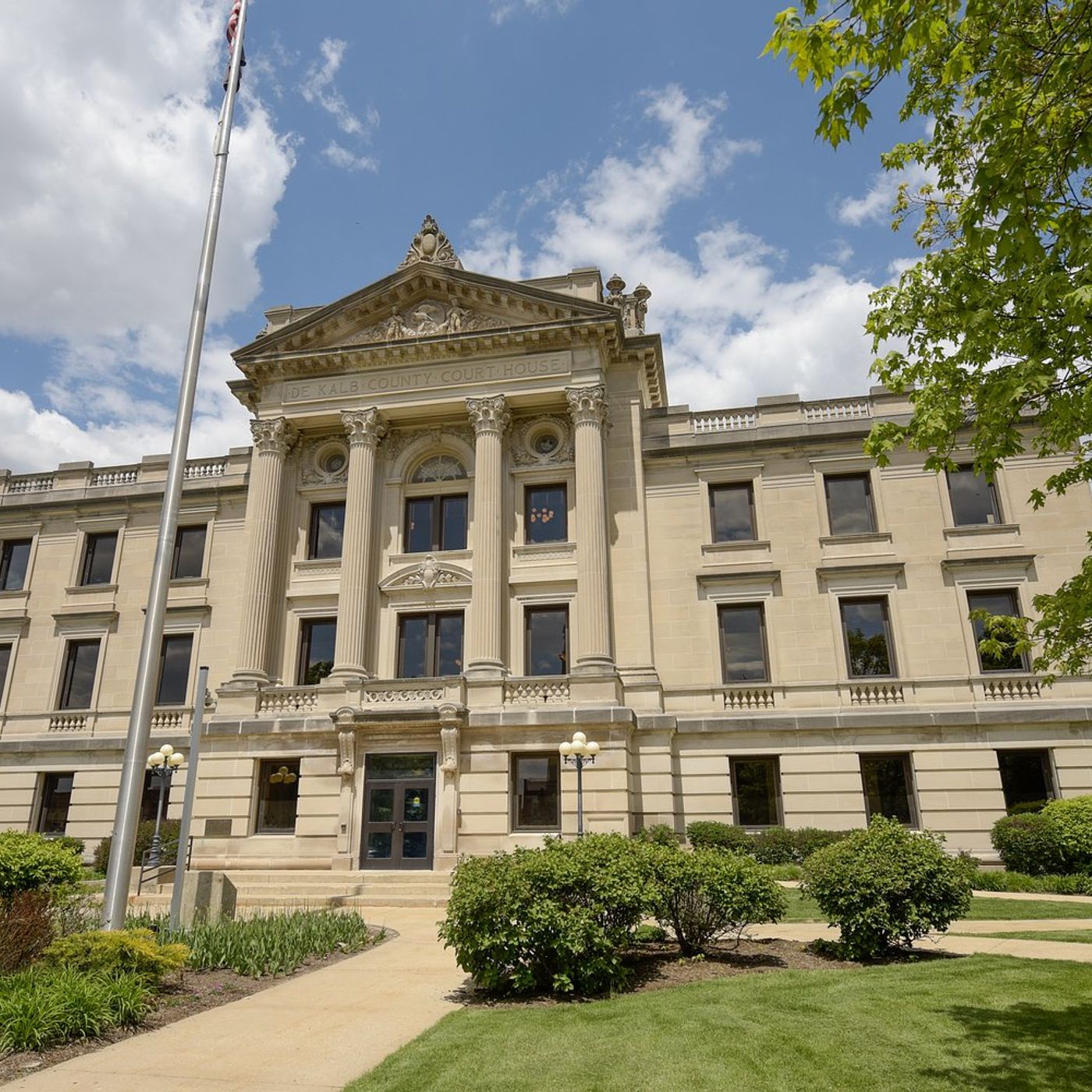 Judge overrules Geneva blogger in briefing schedule snafu episode artwork