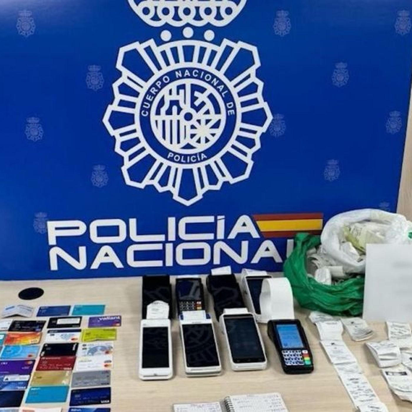 D95 Dos detenidos por permitir el uso de mas de 500 tarjetas robadas en comercios episode artwork