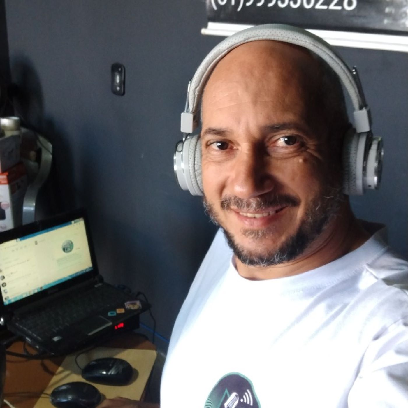 Rádio Restauração - FM -pix celular 61-999336228 nós ajude a manter no ar somos missionários da última hora episode artwork