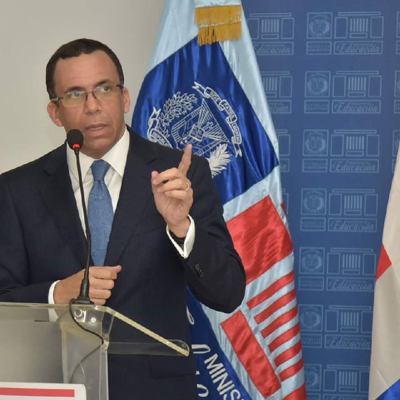 🎙Juan Ramón Pineda, Presenta