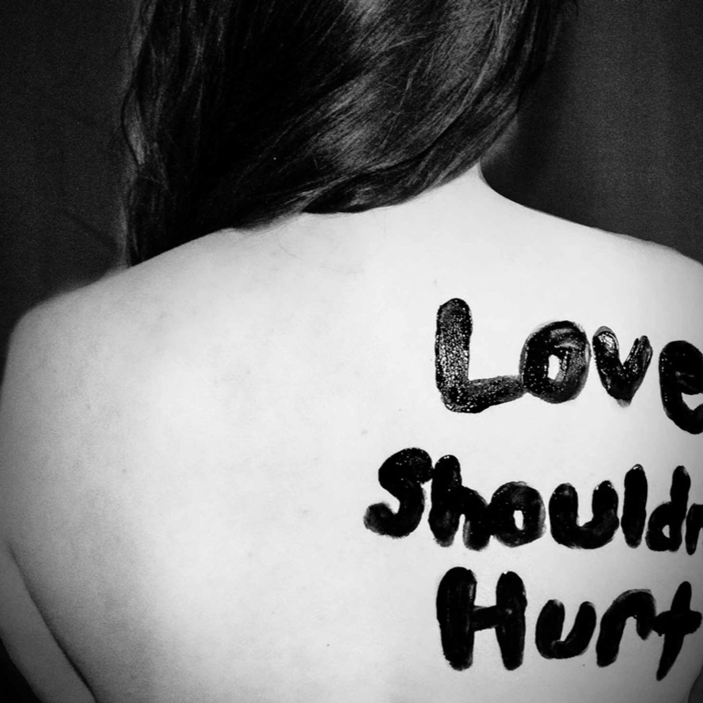 Series on Love: Love is Not Pain with Special Guest Michelle The Poet episode artwork