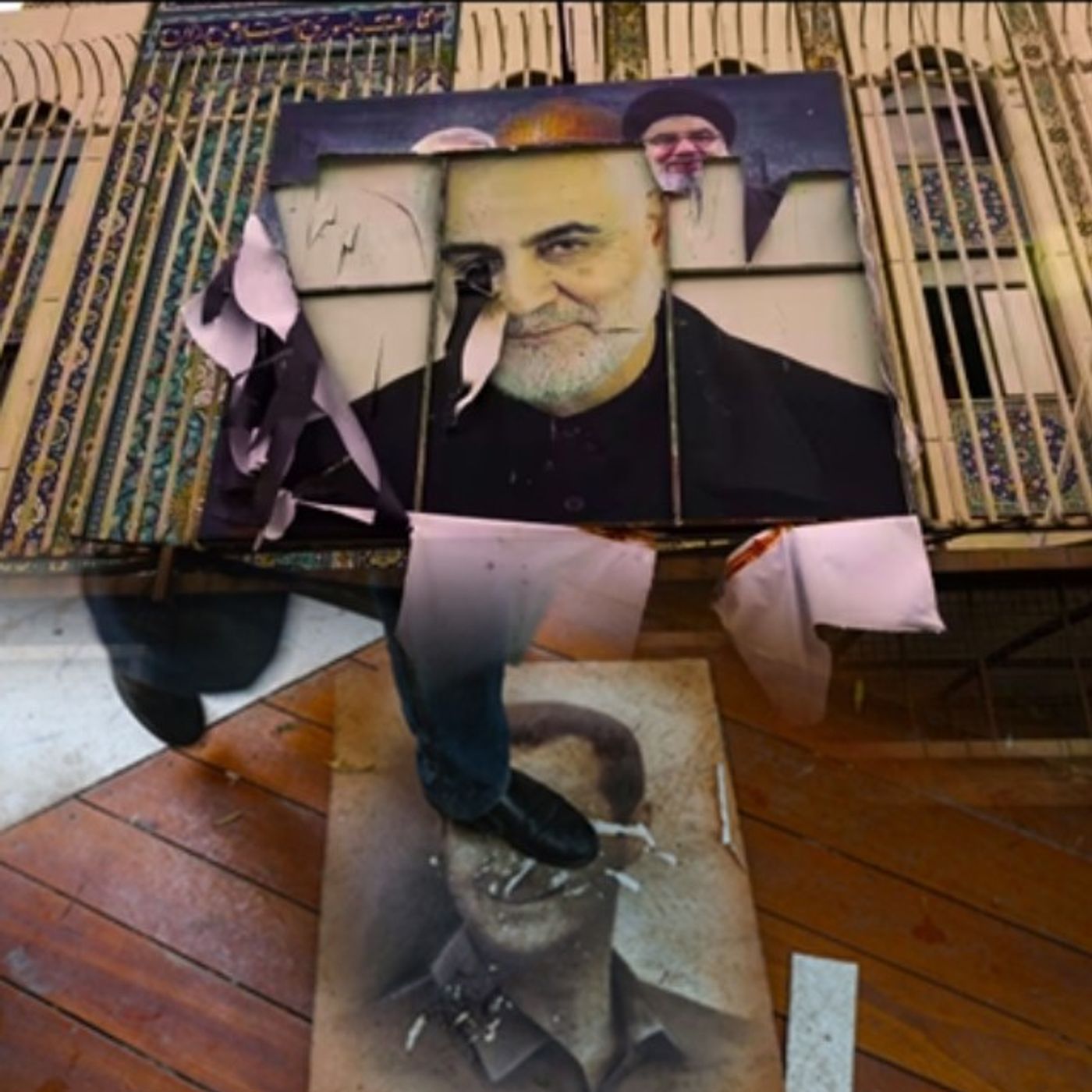 هراس و ریزش در ولایت خامنه‌ای