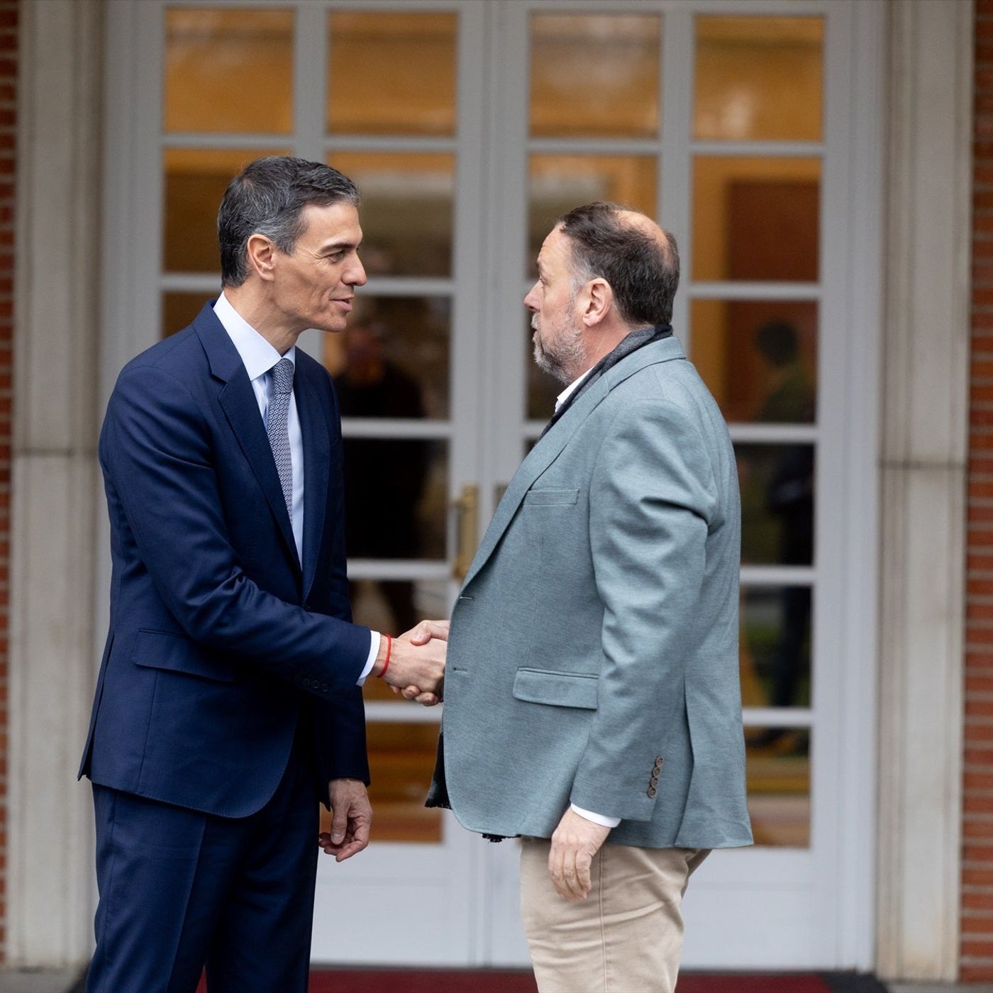 Tertulia: ¿Qué estrategia tiene Sánchez para las elecciones autonómicas?" Tertulia: ¿Qué estrategia tiene Sánchez para las elecciones autonómicas?"