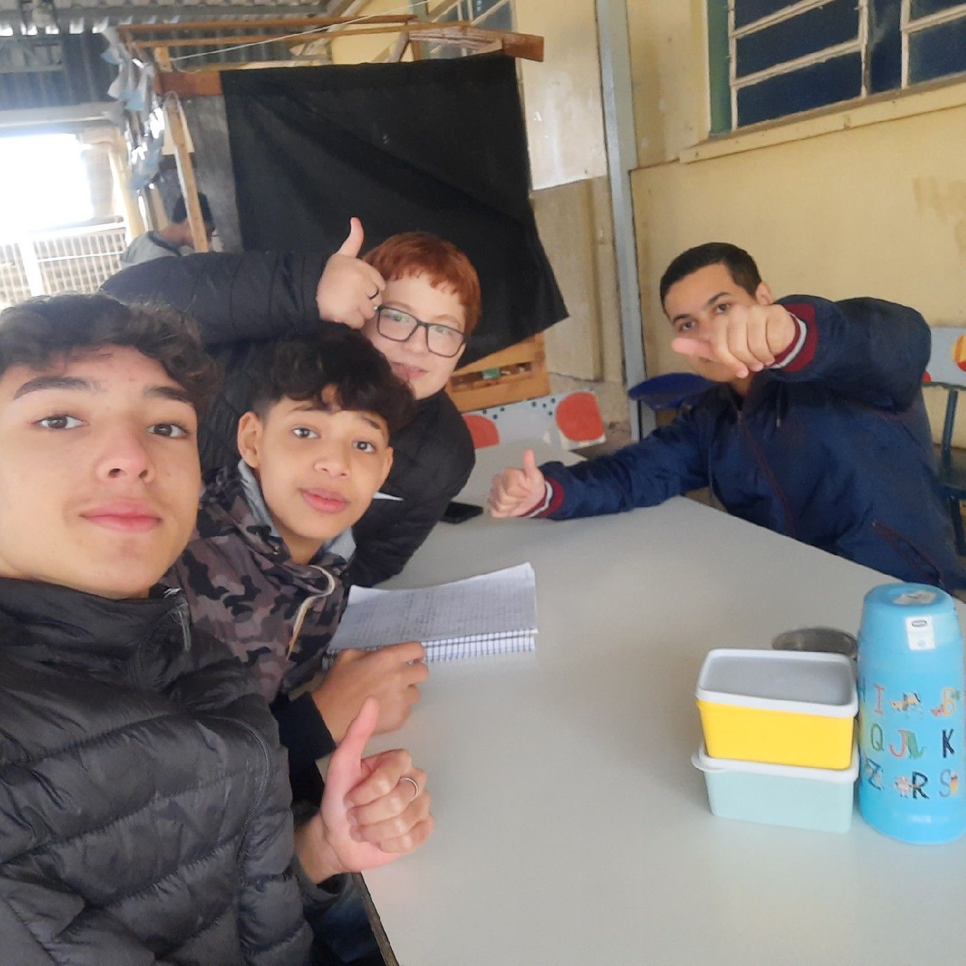 Los caquiteros cover art