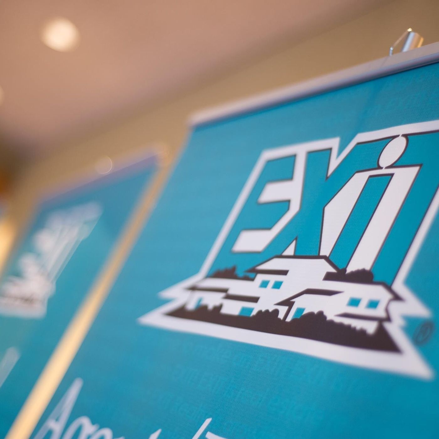 The Exit Realty Bend Show