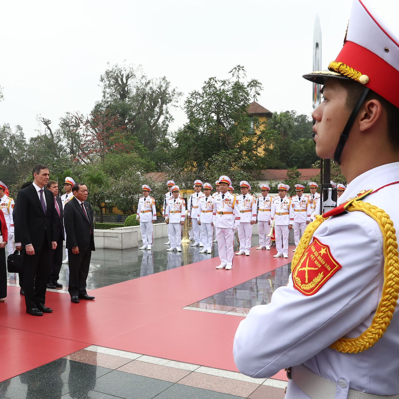 La República de los Tonnntos: Sánchez "puede basar su legitimidad en Jane Fonda"