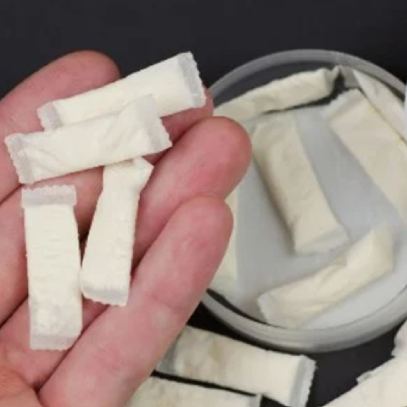 Nicotine pouches, è boom di vendite tra i giovani episode artwork