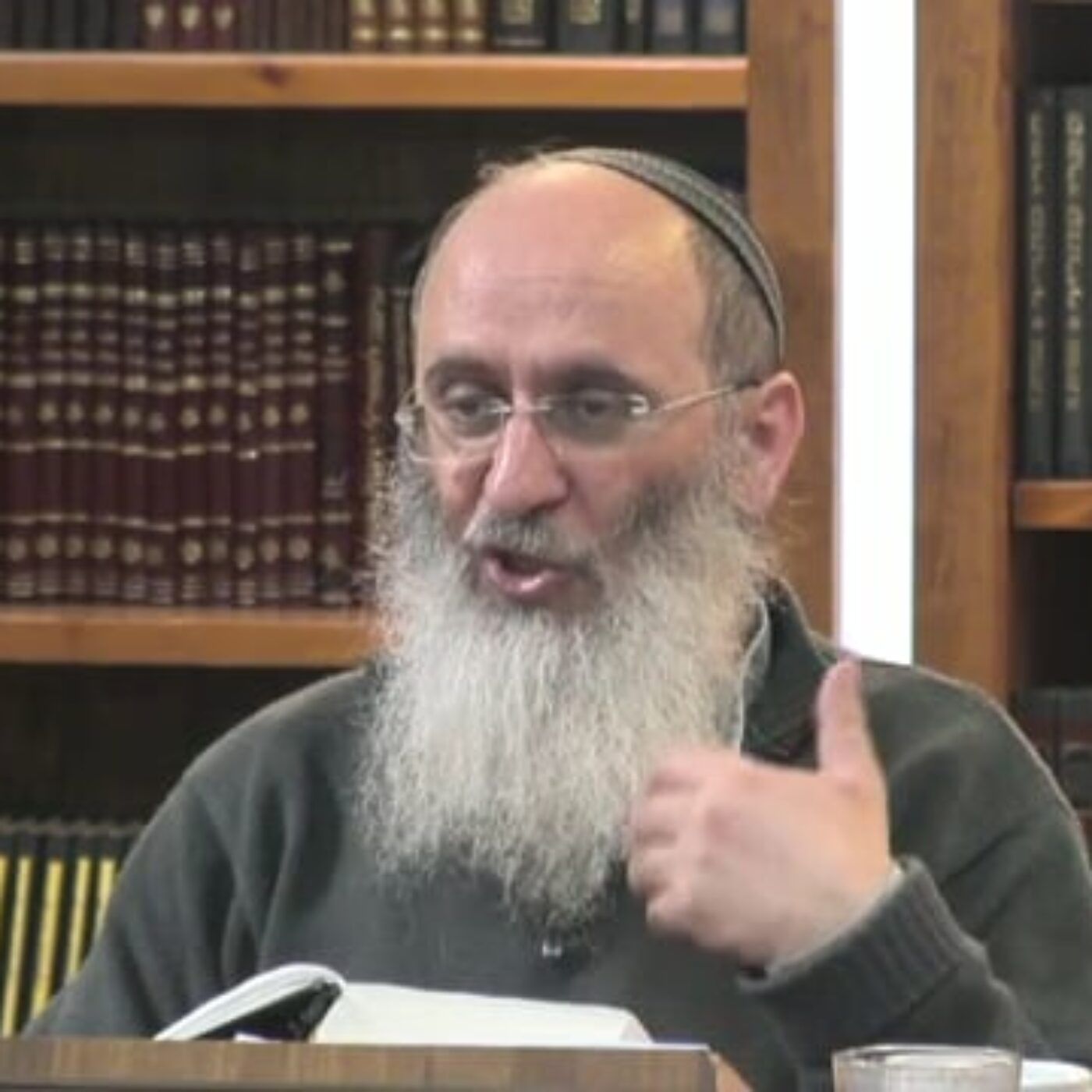 האם הקב"ה הסכים עם מעשה שמעון ולוי? | הרב אורי עמוס שרקי episode artwork