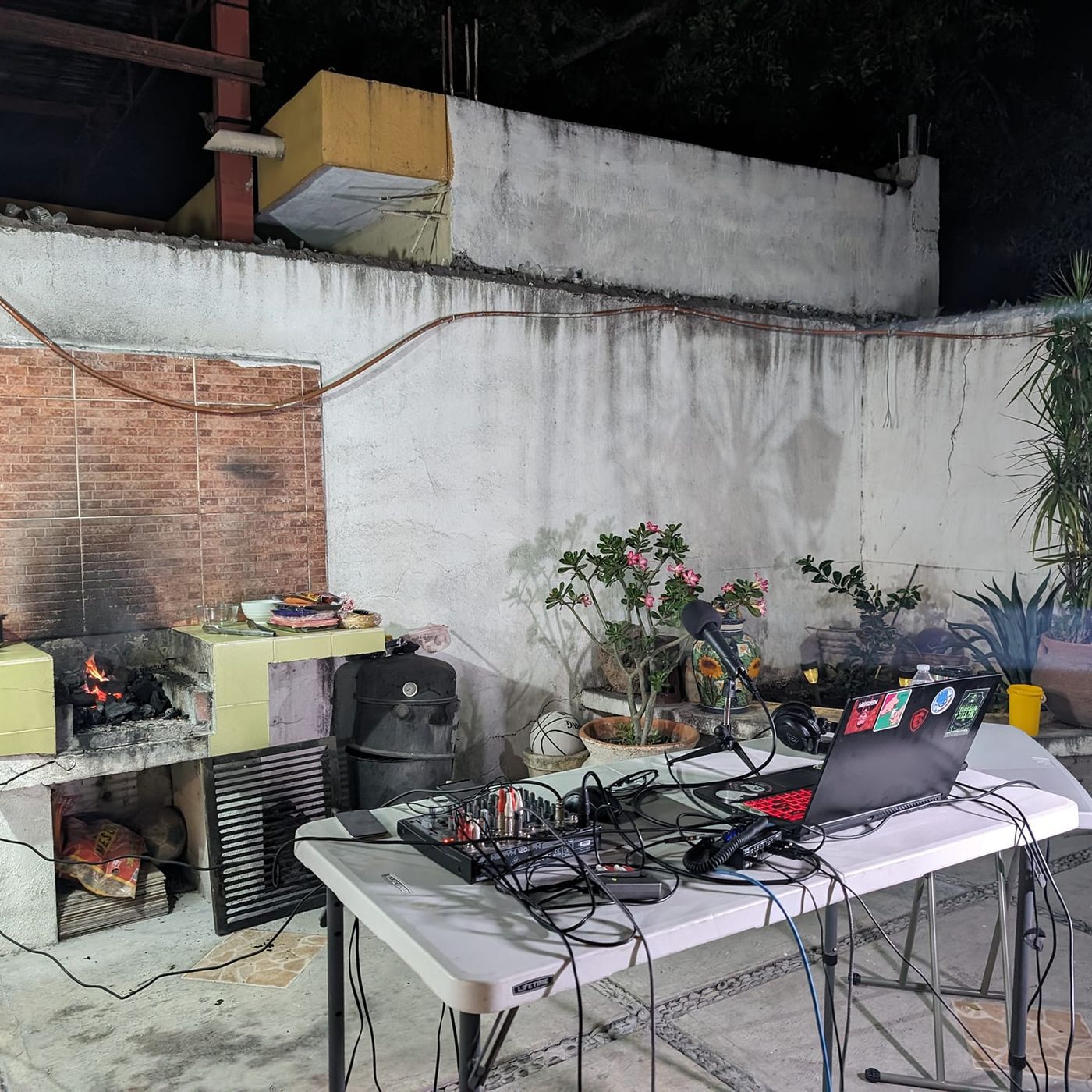 Historias de Miedo Abril 15 de 2024 LA CARNITA ASADA