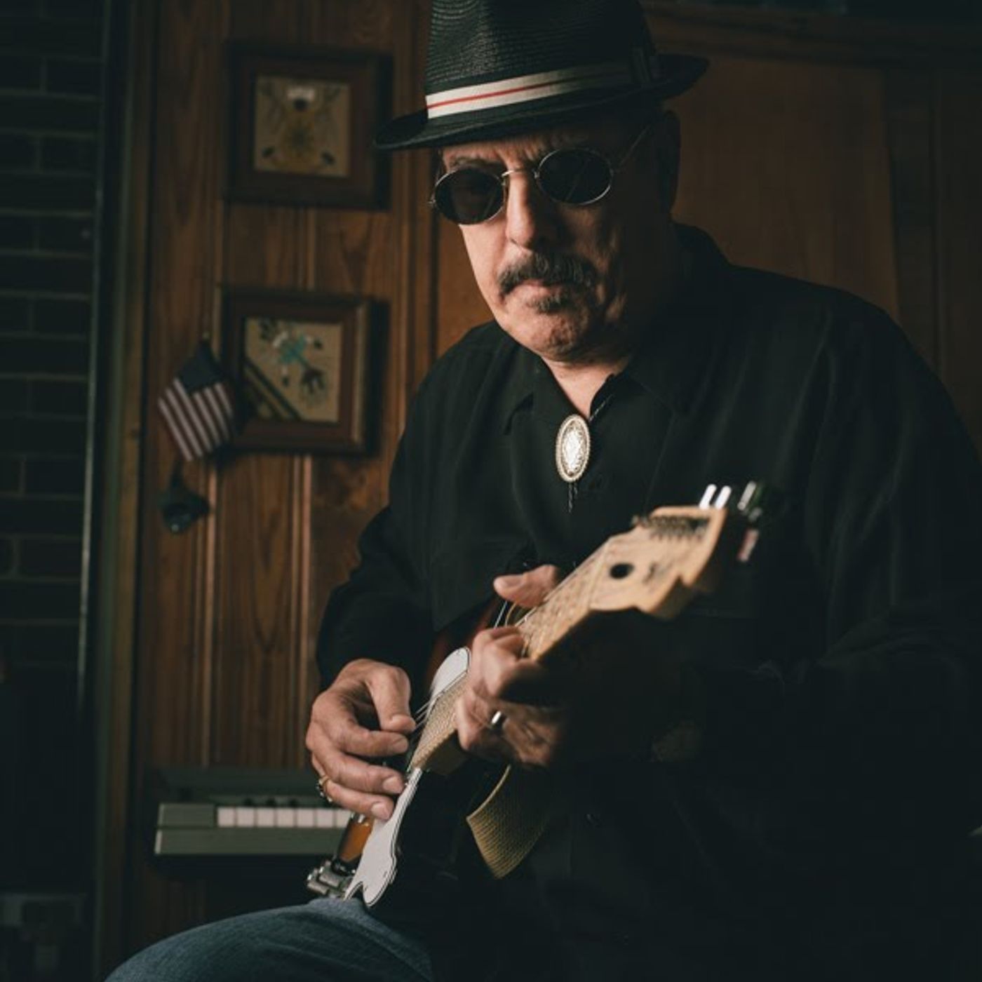 Bobby\'s Blues & The News